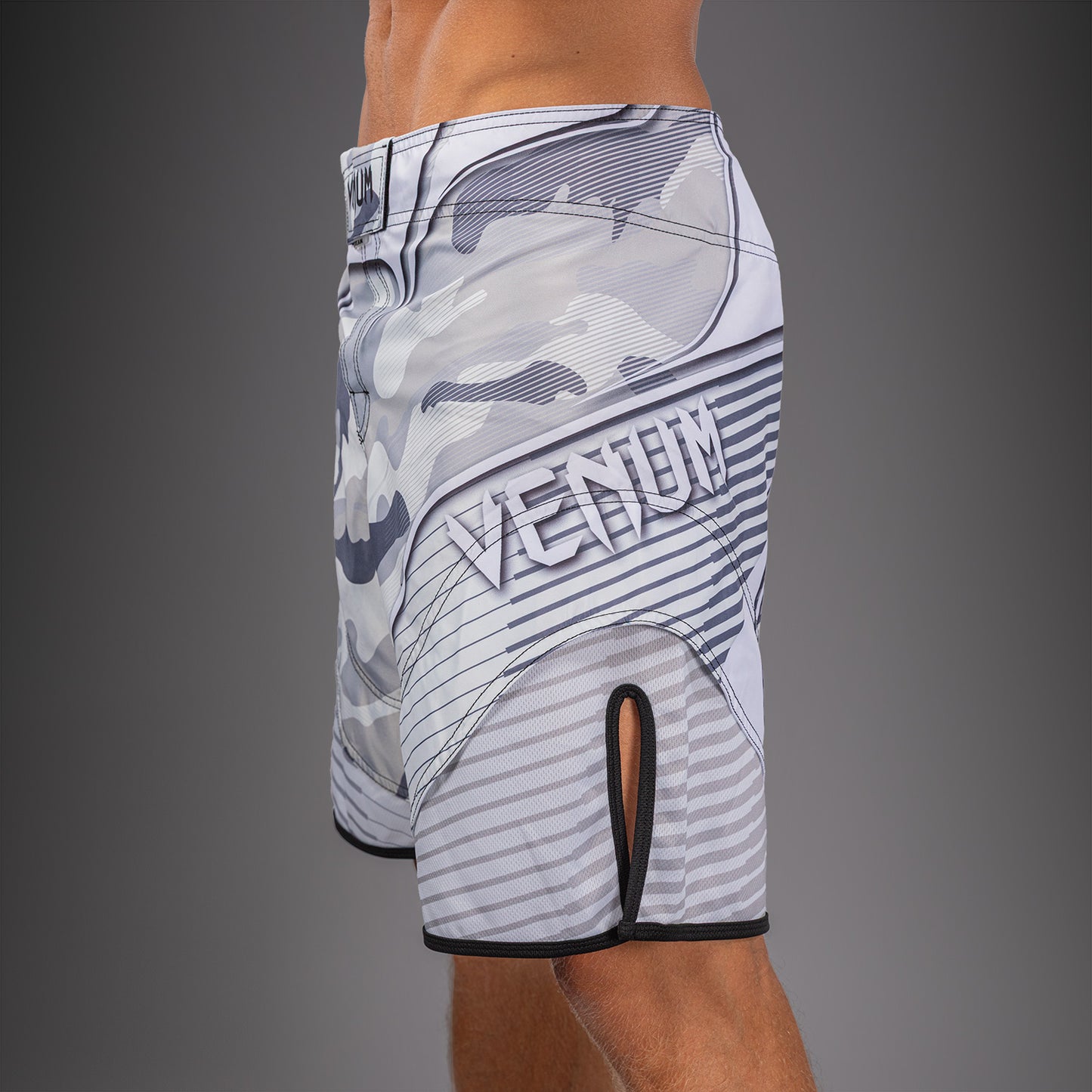 Venum Camo Hero Short de Combate - Blanco/Gris Claro