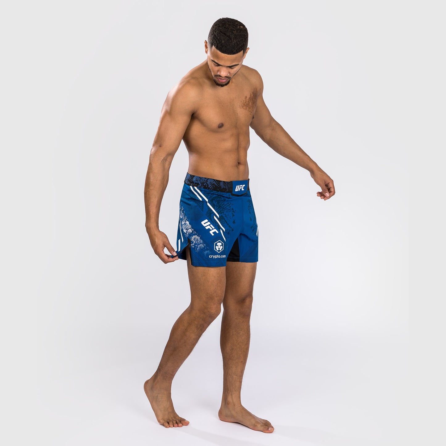 Pantalón Corto UFC Adrenaline by Venum Personalized Authentic Fight Night, Hombre - Corte Corto - Azul