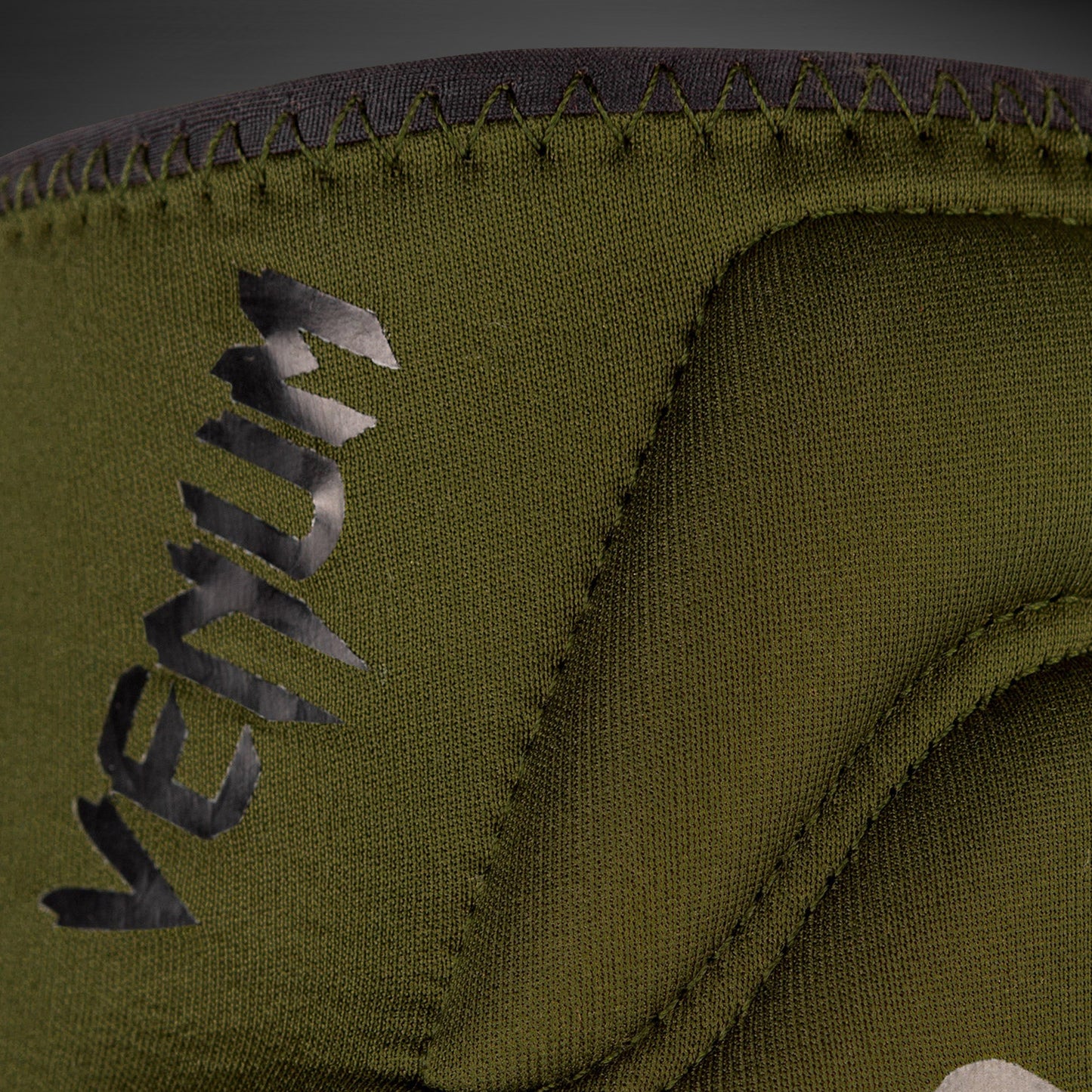 Venum Kontakt Gel Rodilleras - Kaki/Negro