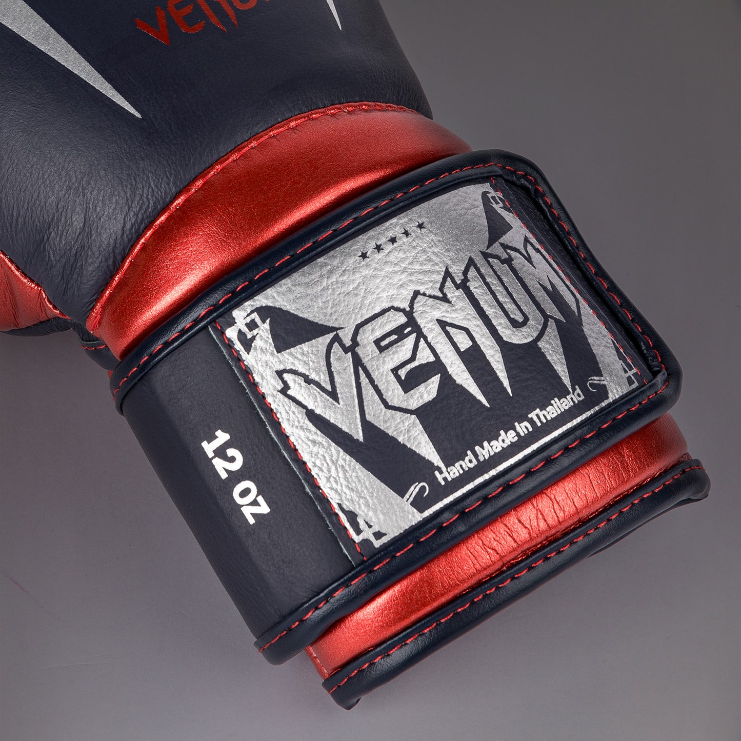 Venum Giant 3.0 Guantes de boxeo - Azul marino/Rojo - Edición especial