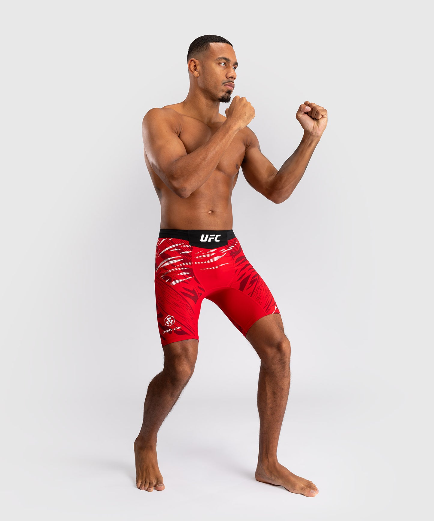 UFC Fusion by Venum Authentic Fight Night Vale Tudo Shorts para Hombre - Rojo
