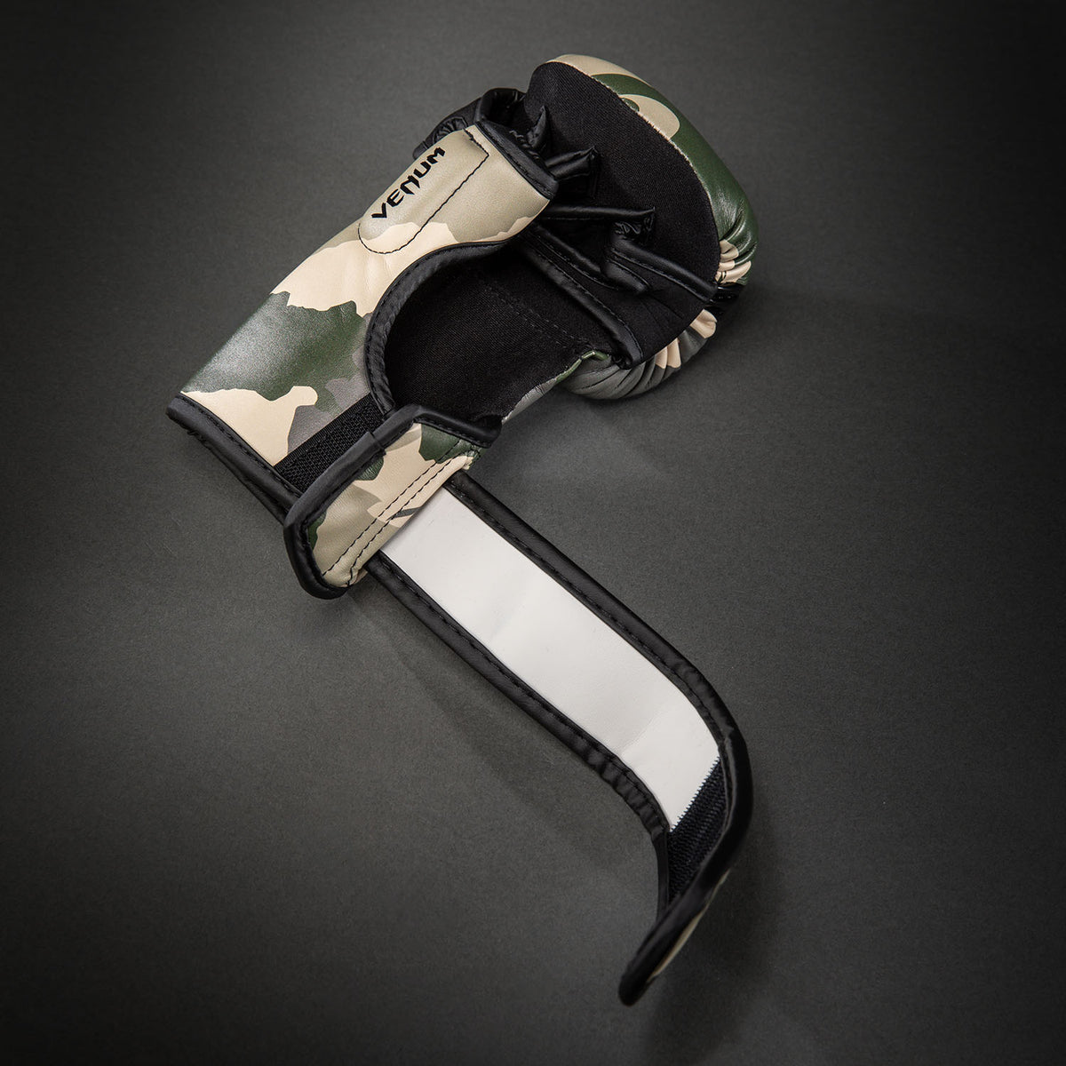 Venum Elite Guantes de Sparring - Caqui/ Blanco Hueso