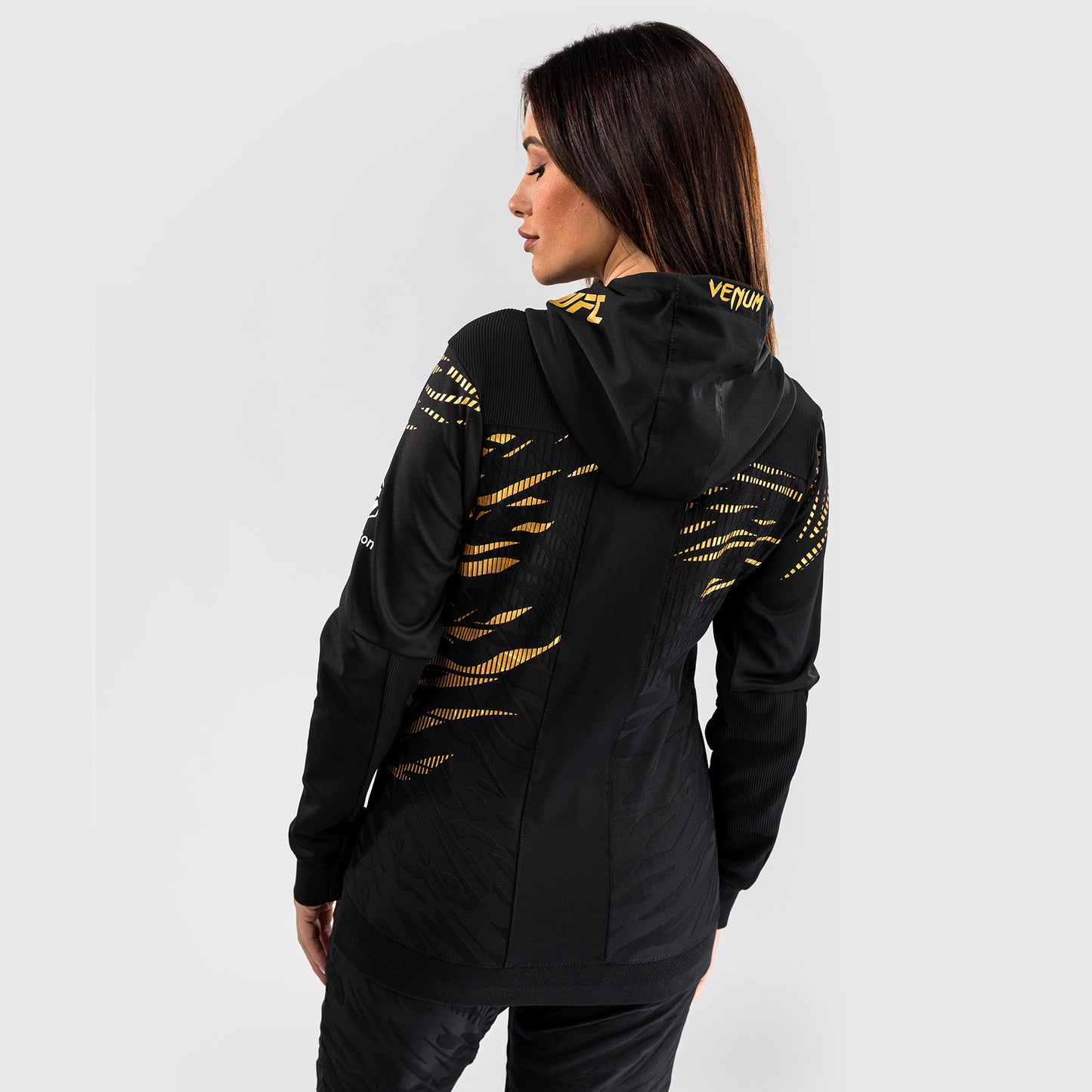UFC Fusion by Venum Personalizados Authentic Fight Night Sudadera con Capucha para Mujer - Campeón