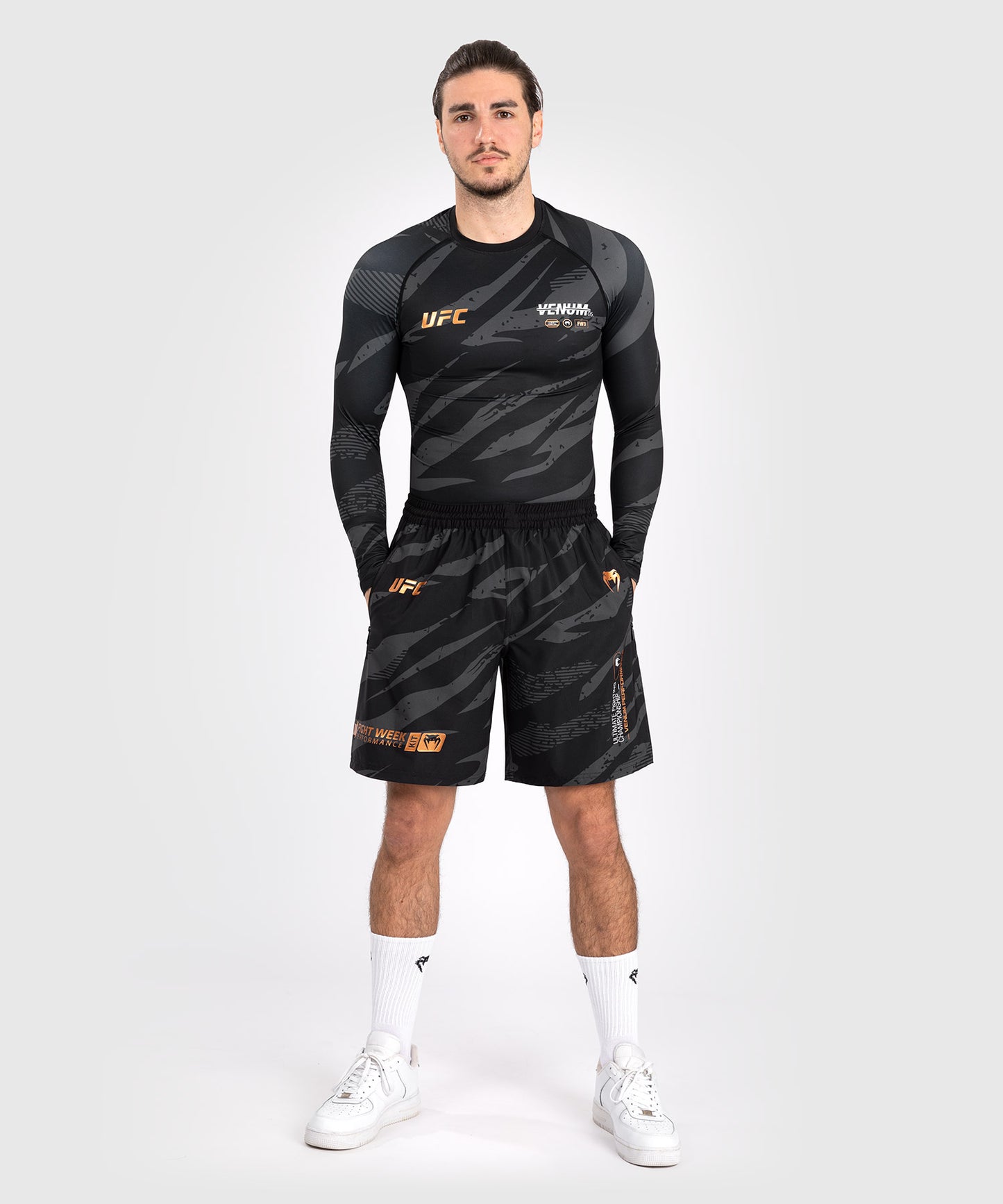 UFC Adrenaline By Venum Fight Week Performance Pantalón Corto para Hombre - Urban Camo