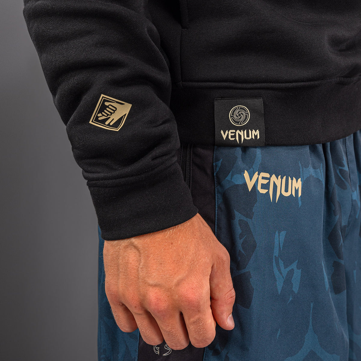 Jujutsu Kaisen x Venum Fushiguro Sudadera con Capucha – Verde Océano