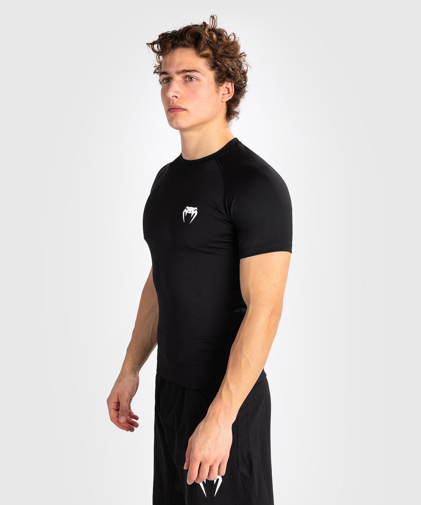 Venum Contender Lycra de manga corta para hombre - Negro/Blanco