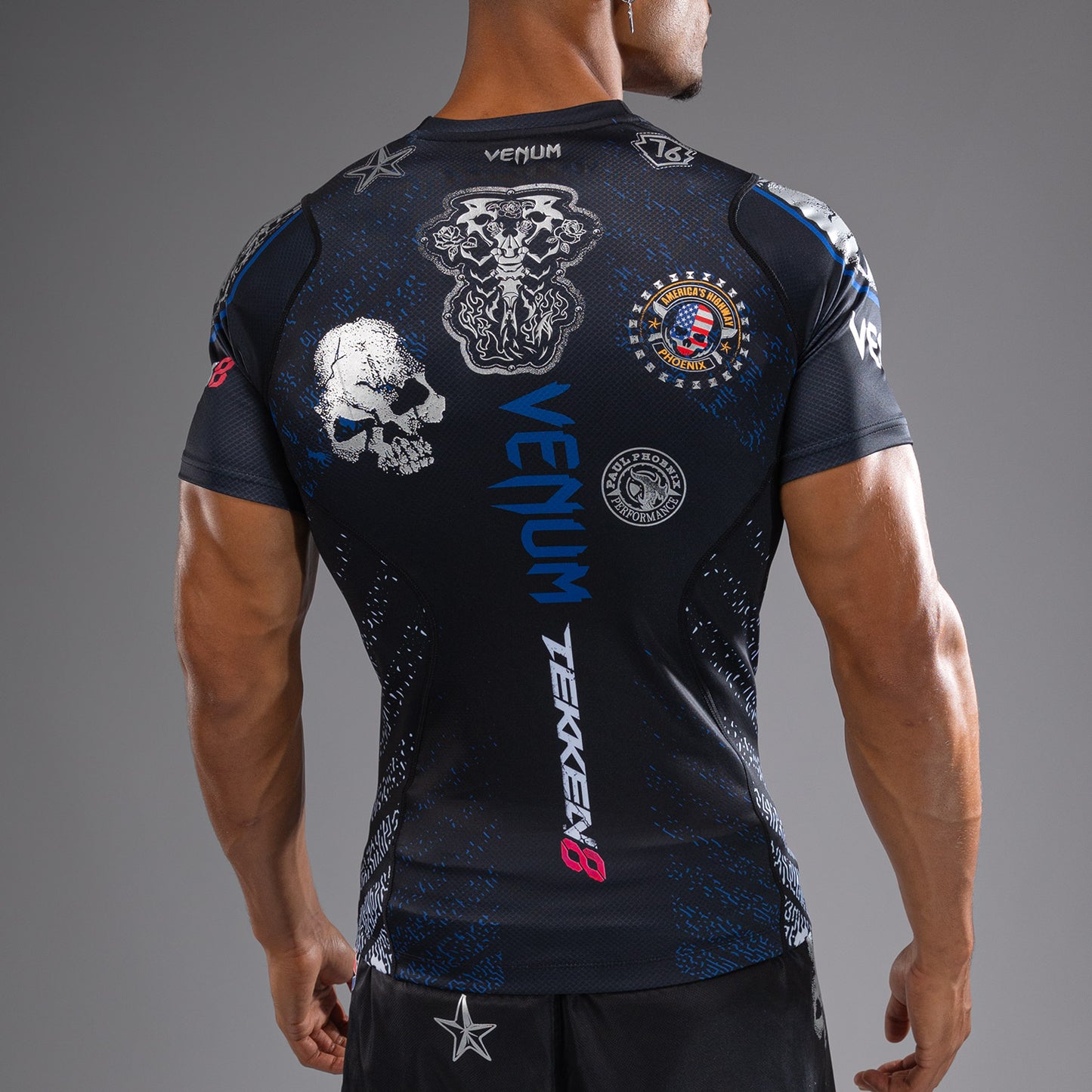 Venum x TEKKEN 8 - Paul Phoenix Rashguard - Negro/Azul