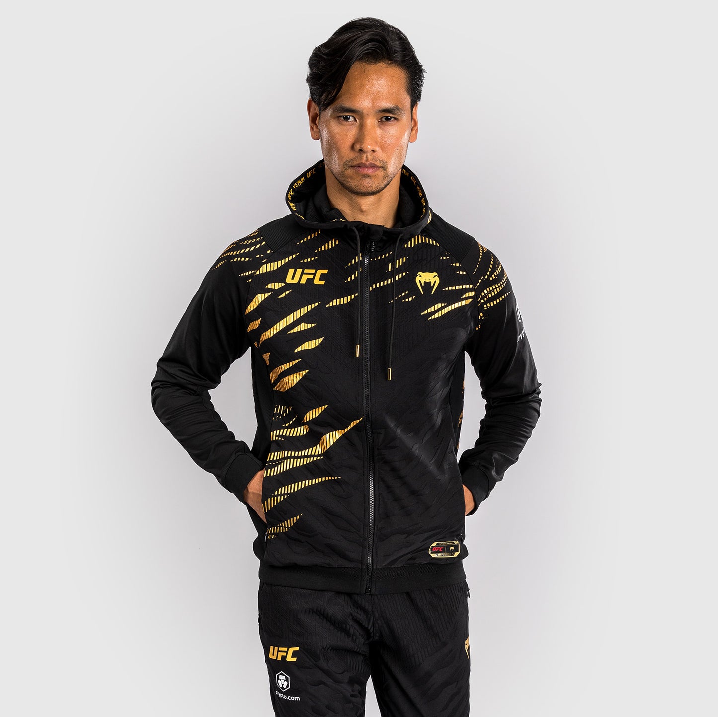 UFC Fusion by Venum Personalizados Authentic Fight Night Sudadera con Capucha para Hombre - Campeón