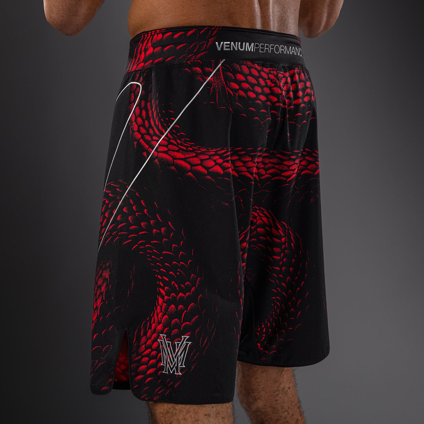 Venum Matupa Short de Combate - Negro/Rojo/Plata