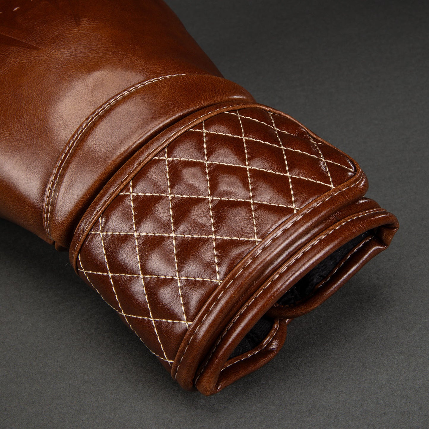 Venum Impact Classic Guantes de Boxeo - Havana Brillante