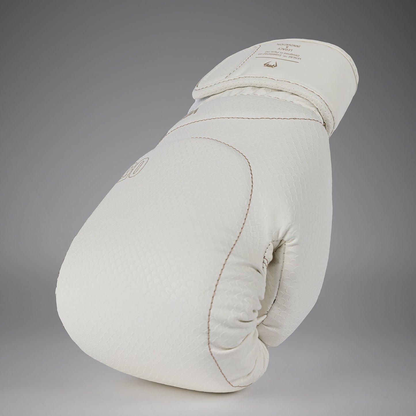 Venum Impact Evo Scales Guantes de Boxeo – Marfil