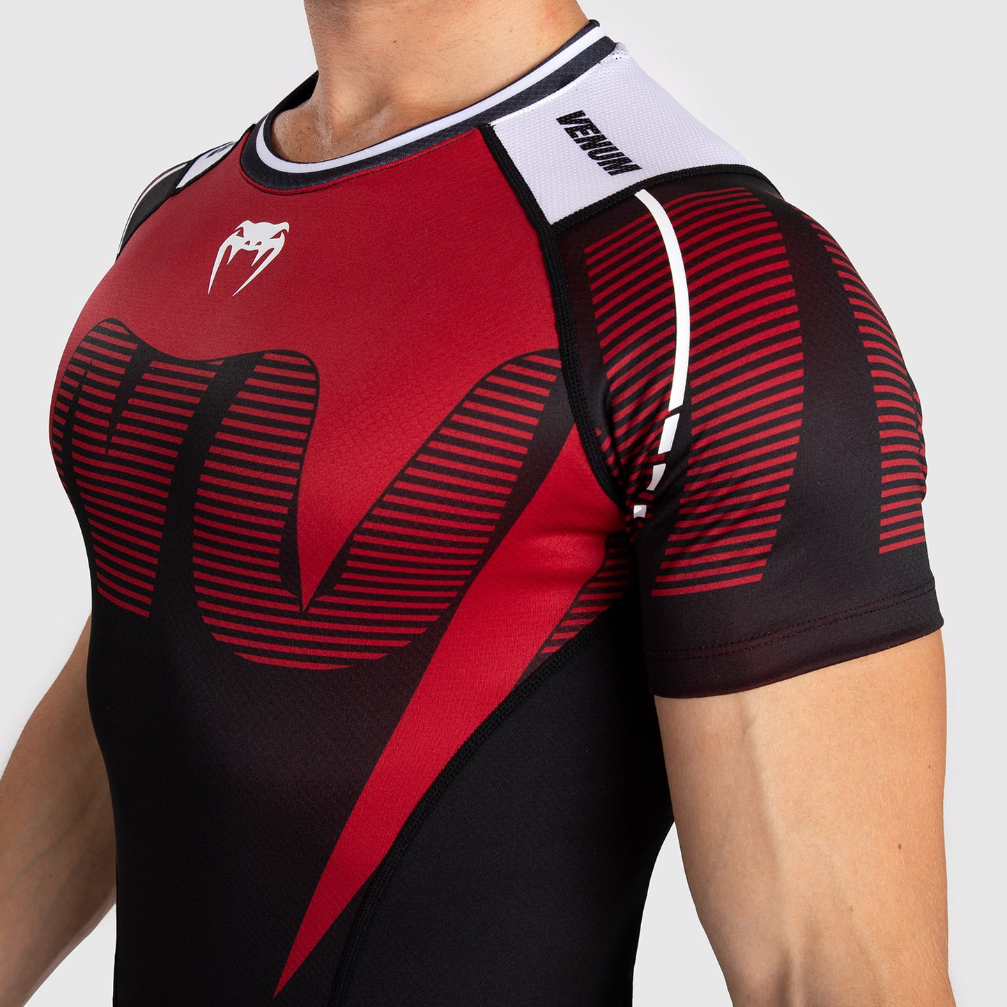 Venum Adrenaline Rashguard de Manga Corta para Hombre - Red