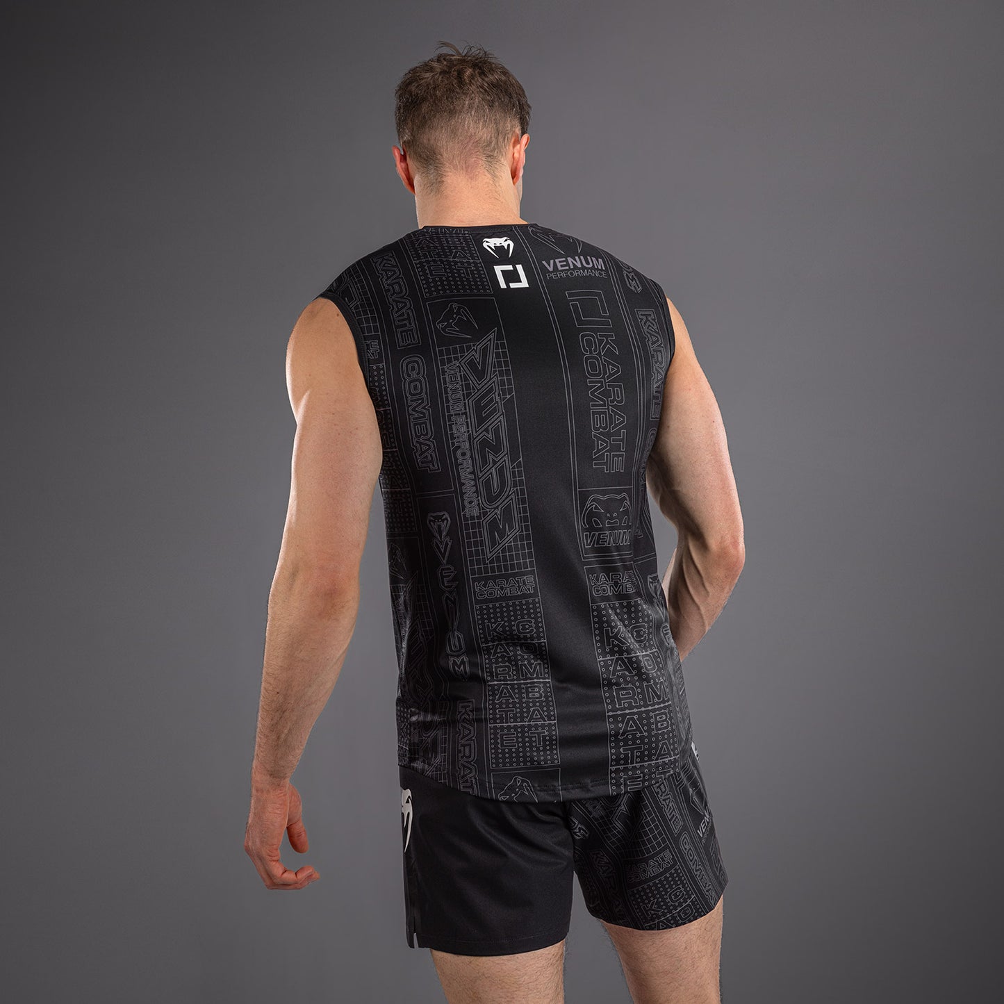 Karate Combat by Venum Camiseta Dry Tech Sin Mangas – Negro/Gris