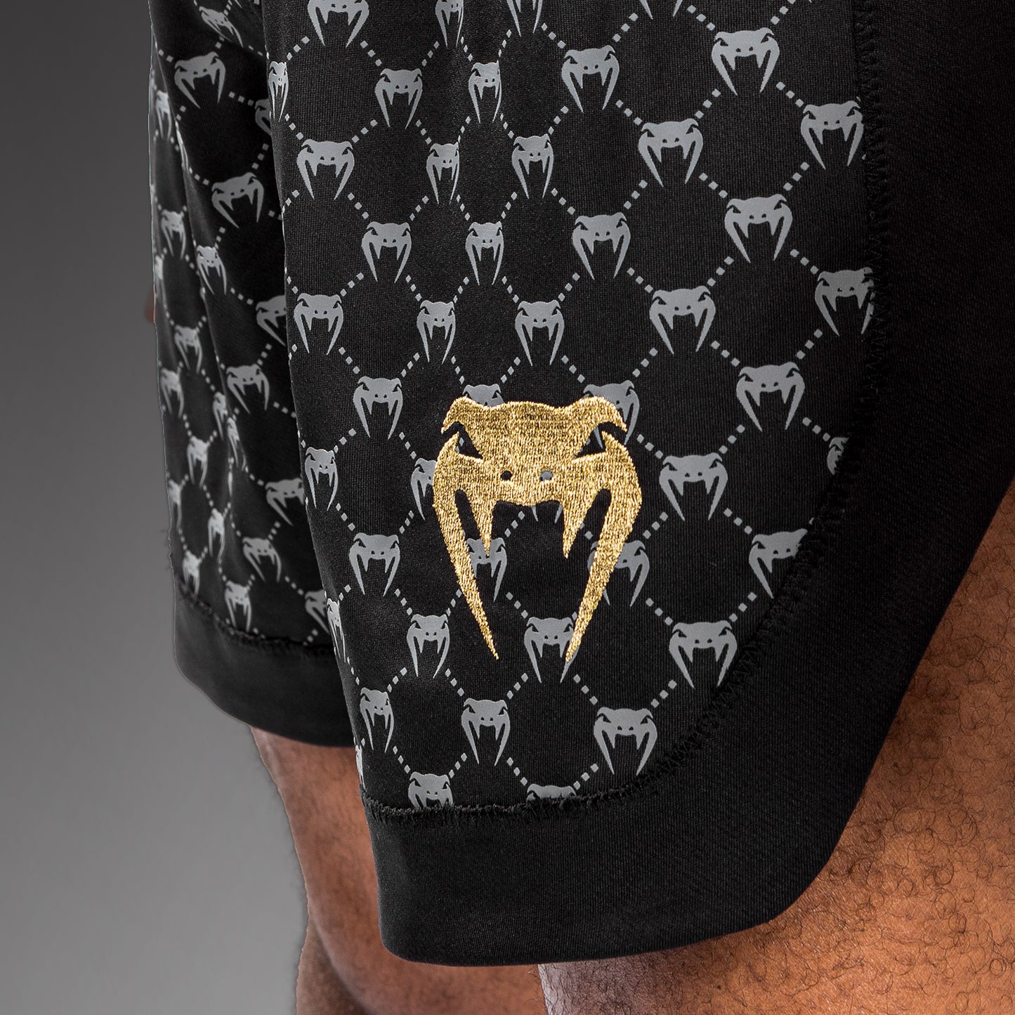 Shorts de Boxeo Venum Monogram - Negro