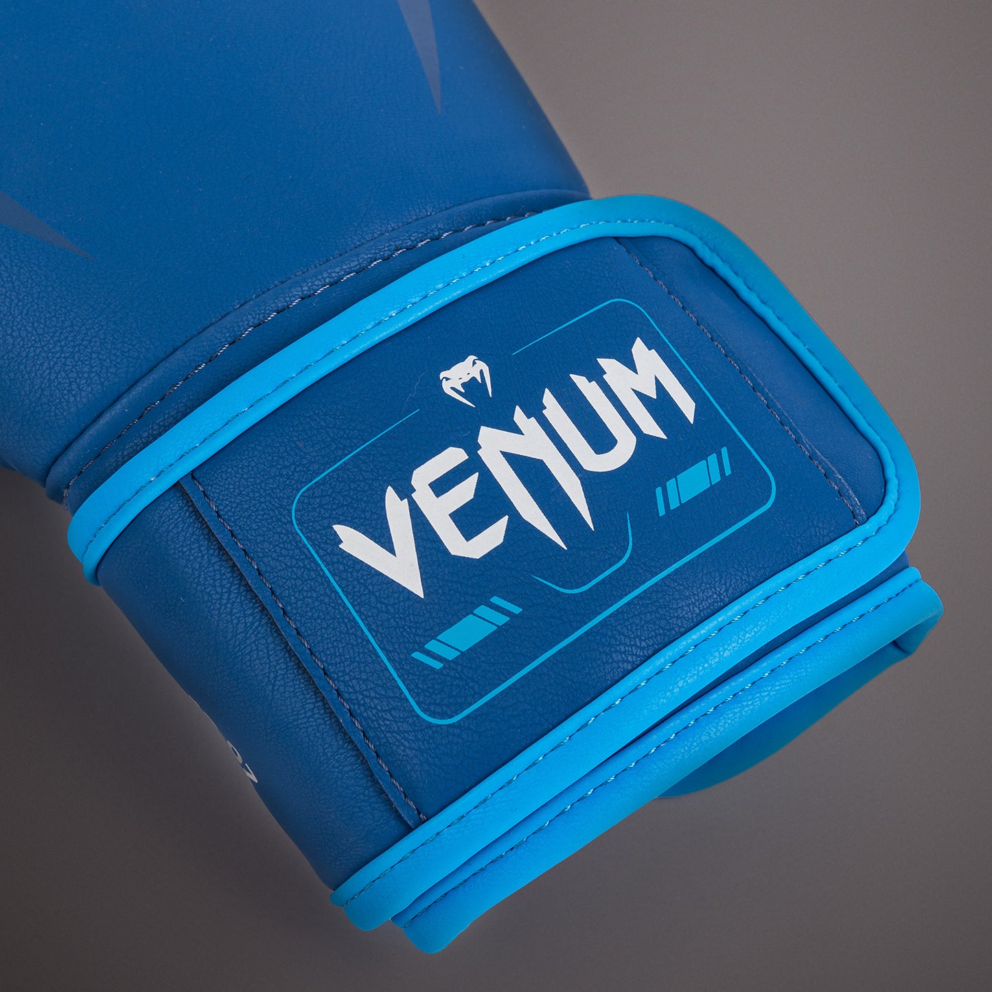Venum x Top Rank Guantes de Boxeo Original Impact - Azul Marino