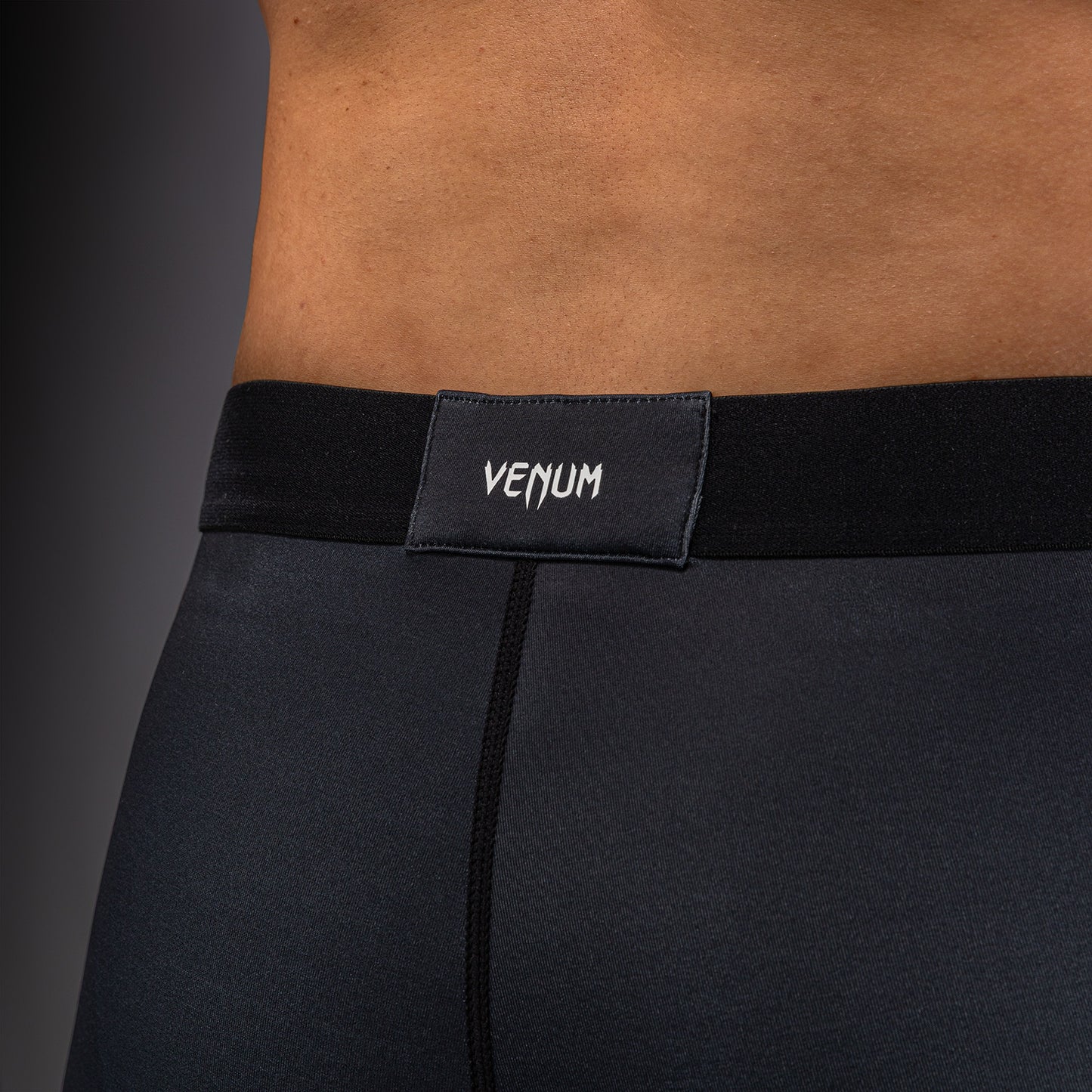 Venum Streamline Vale Tudo – Negro/Blanco