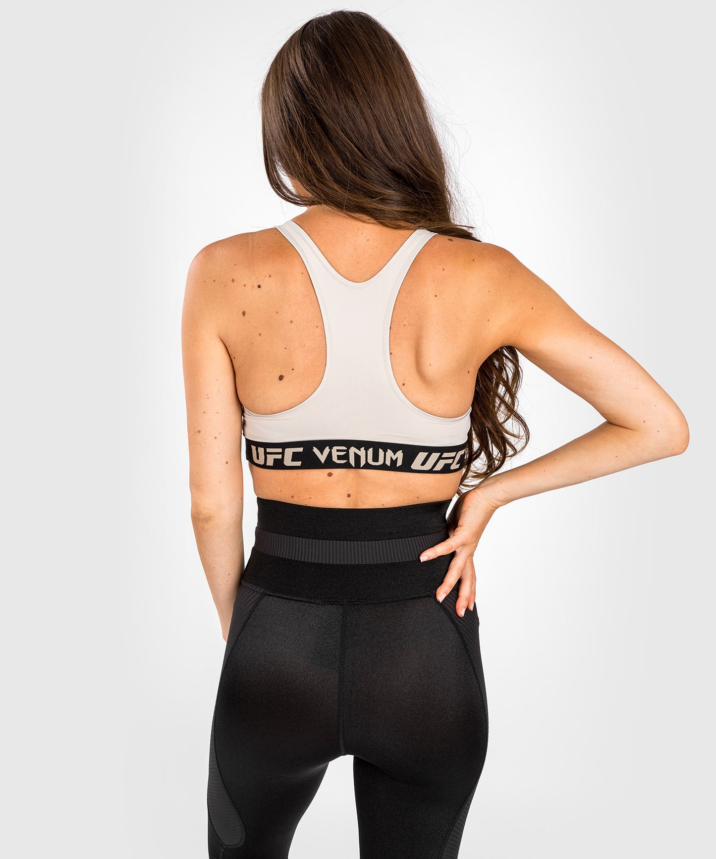 Sujetador UFC Venum Authentic Fight Week 2.0 - Arena