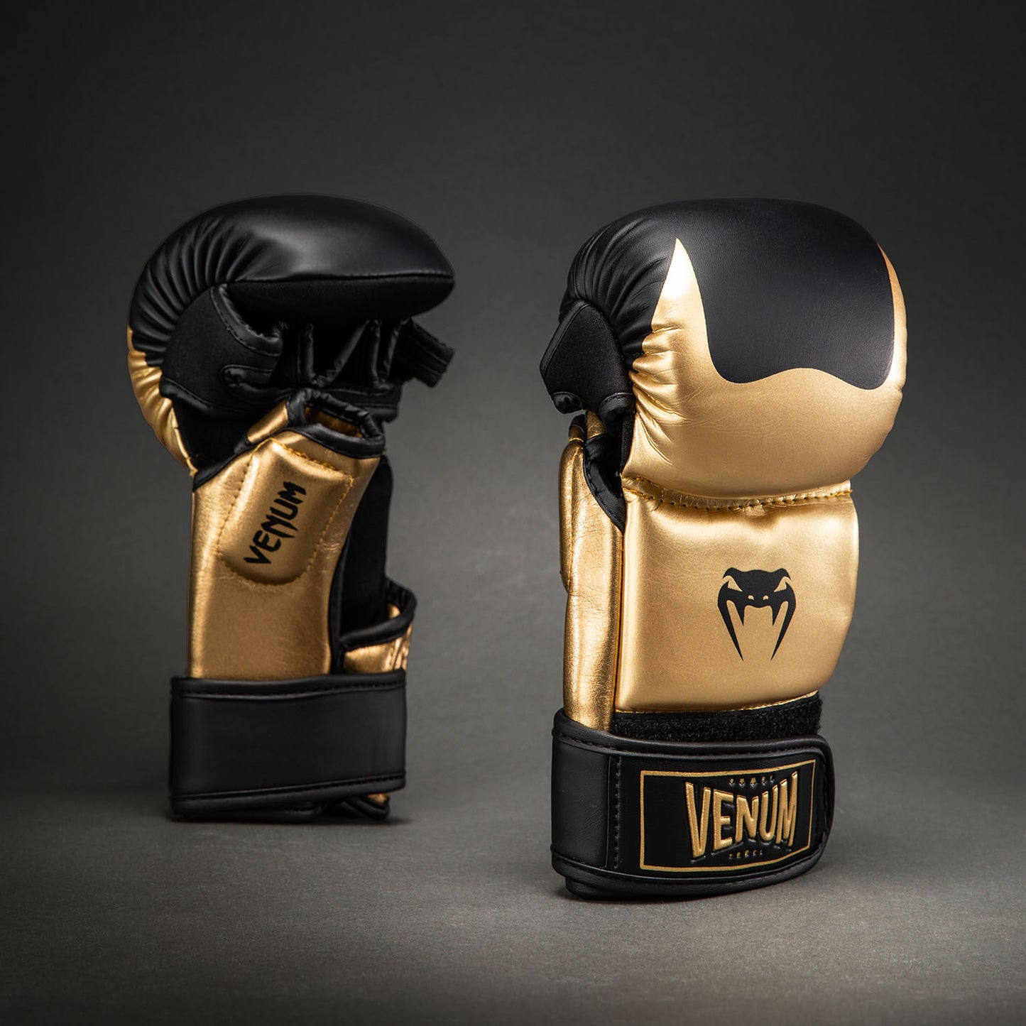 Venum Attack 2.0 Guantes de Sparring – Oro/Negro