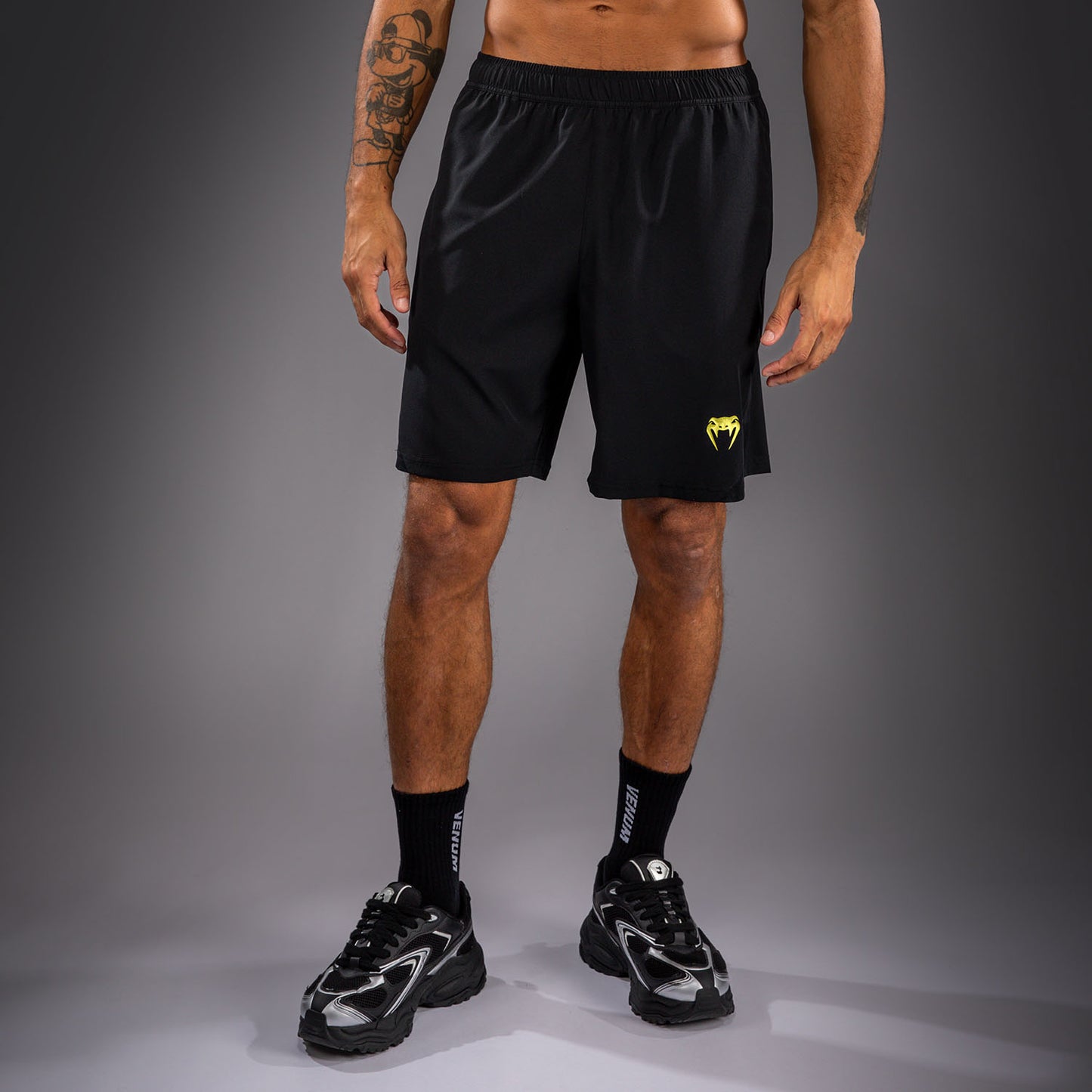 Venum Contender Shorts de entrenamiento - Negro/Dorado