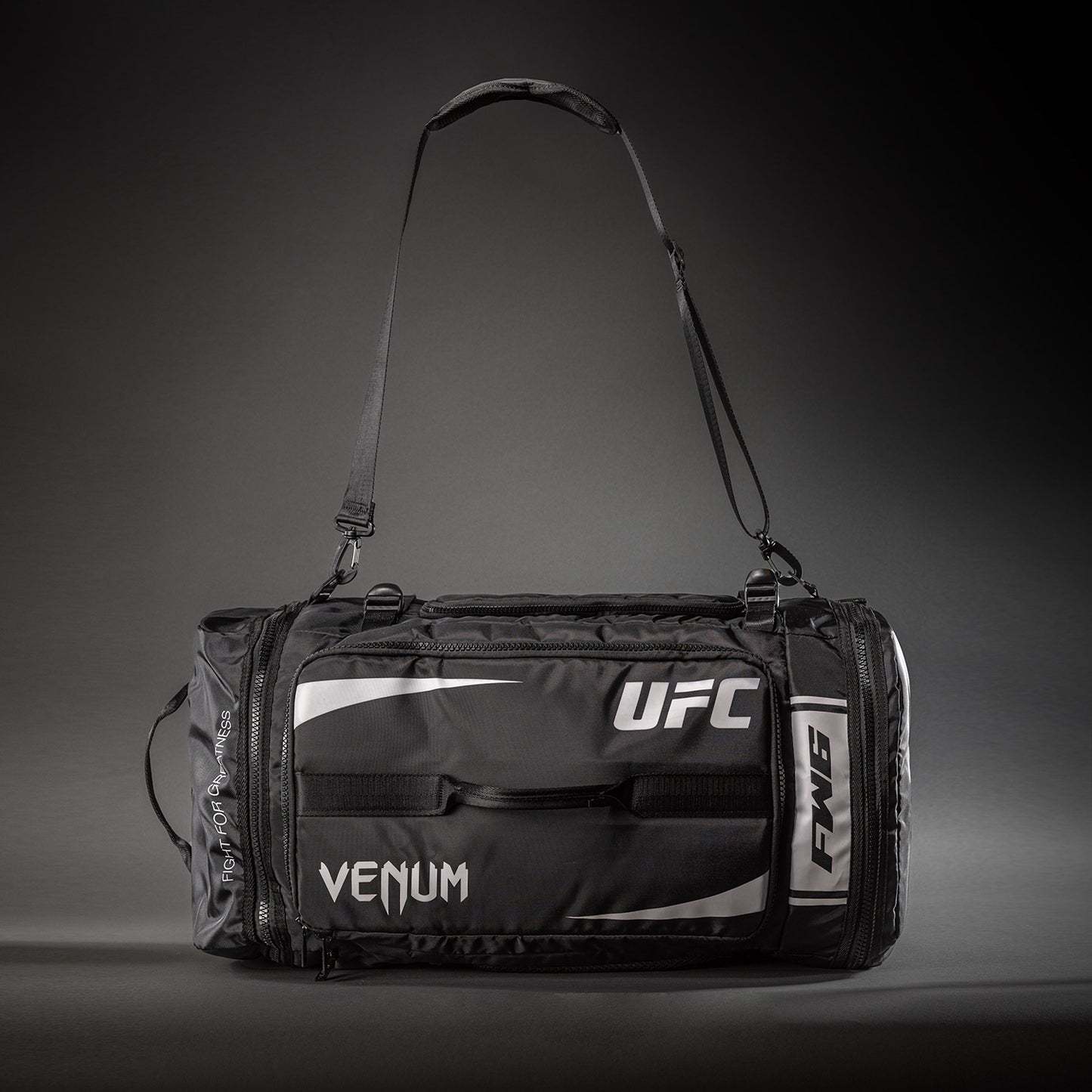 UFC Unity by Venum Authentic Fight Week Bolsa de Equipamiento – Negro/Blanco
