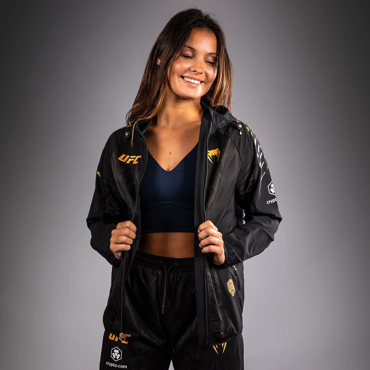 UFC Zenith by Venum Authentic Fight Night Sudadera de walkout Mujer Personalizado - Champion