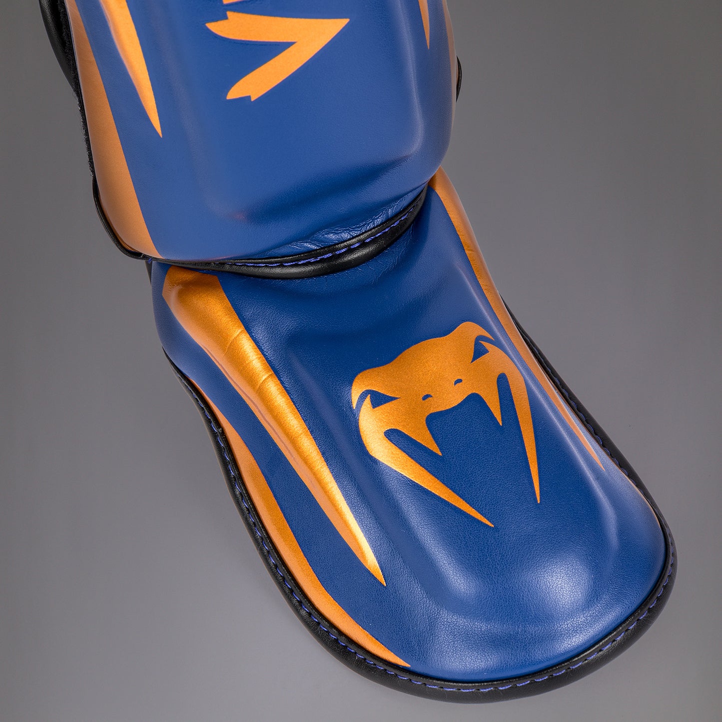 Venum Elite Protectores de Espinillas - Azul Real - Edición especial