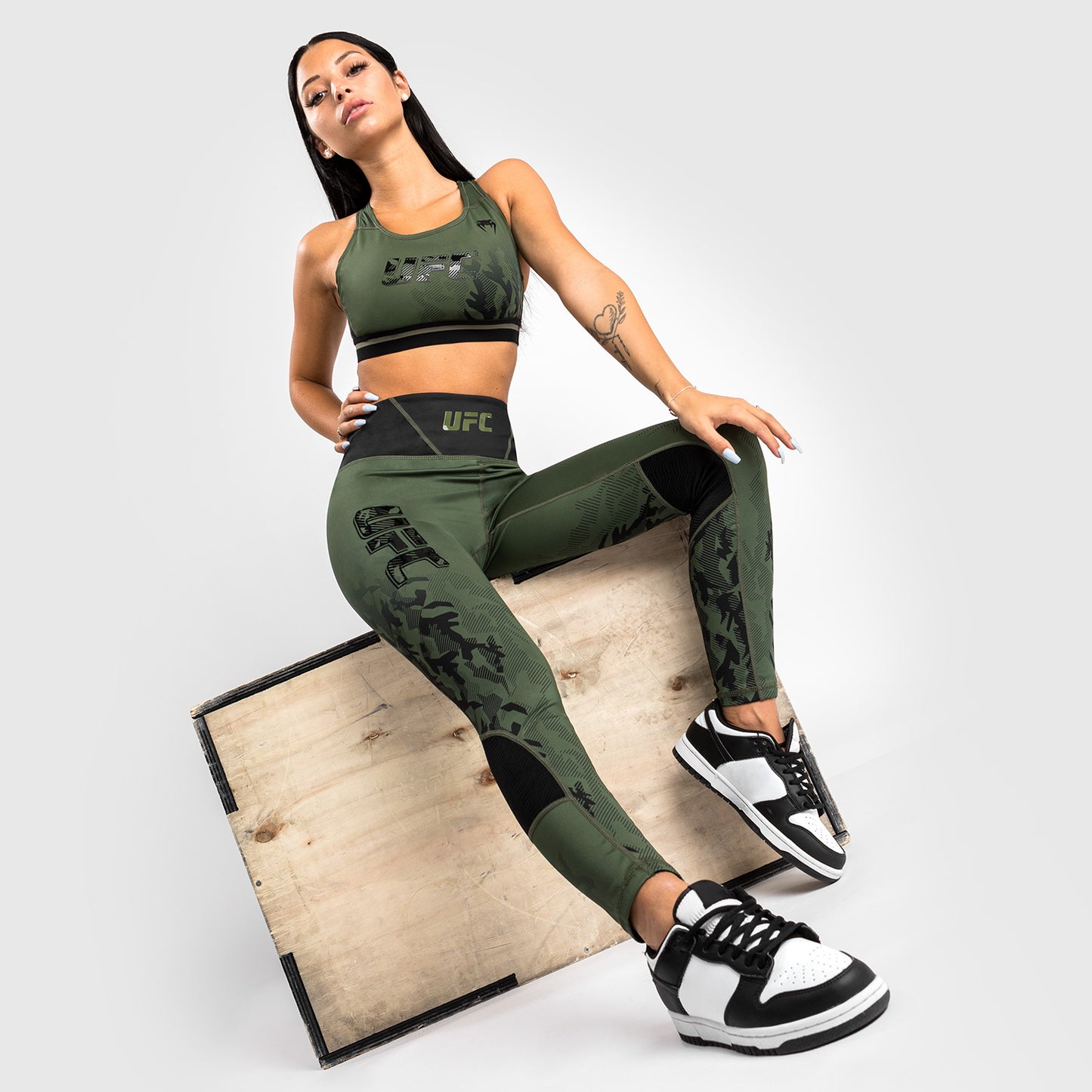 Leggings Para Mujer UFC Venum Authentic Fight Week Performance - Caqui