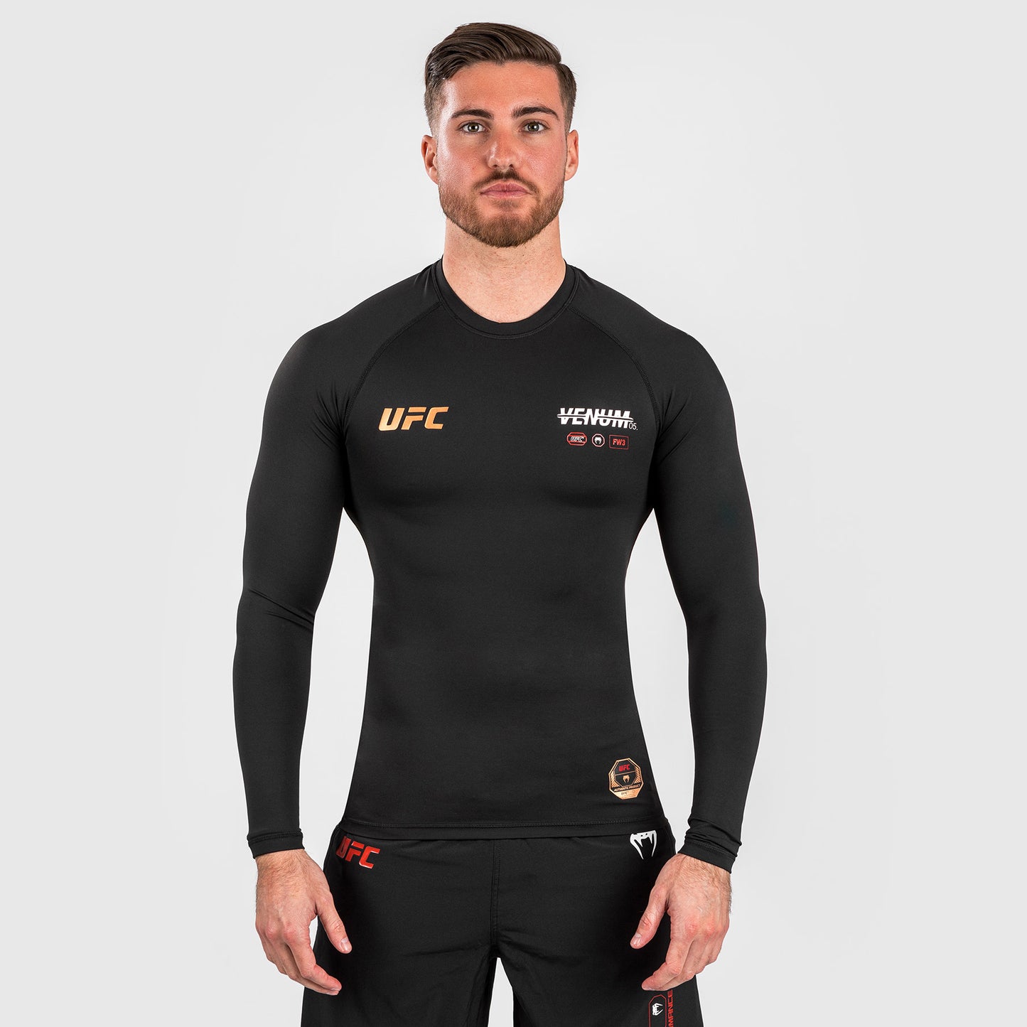 UFC Adrenaline by Venum Fight Week Lycra de manga larga de alto rendimiento para Hombre - Negra