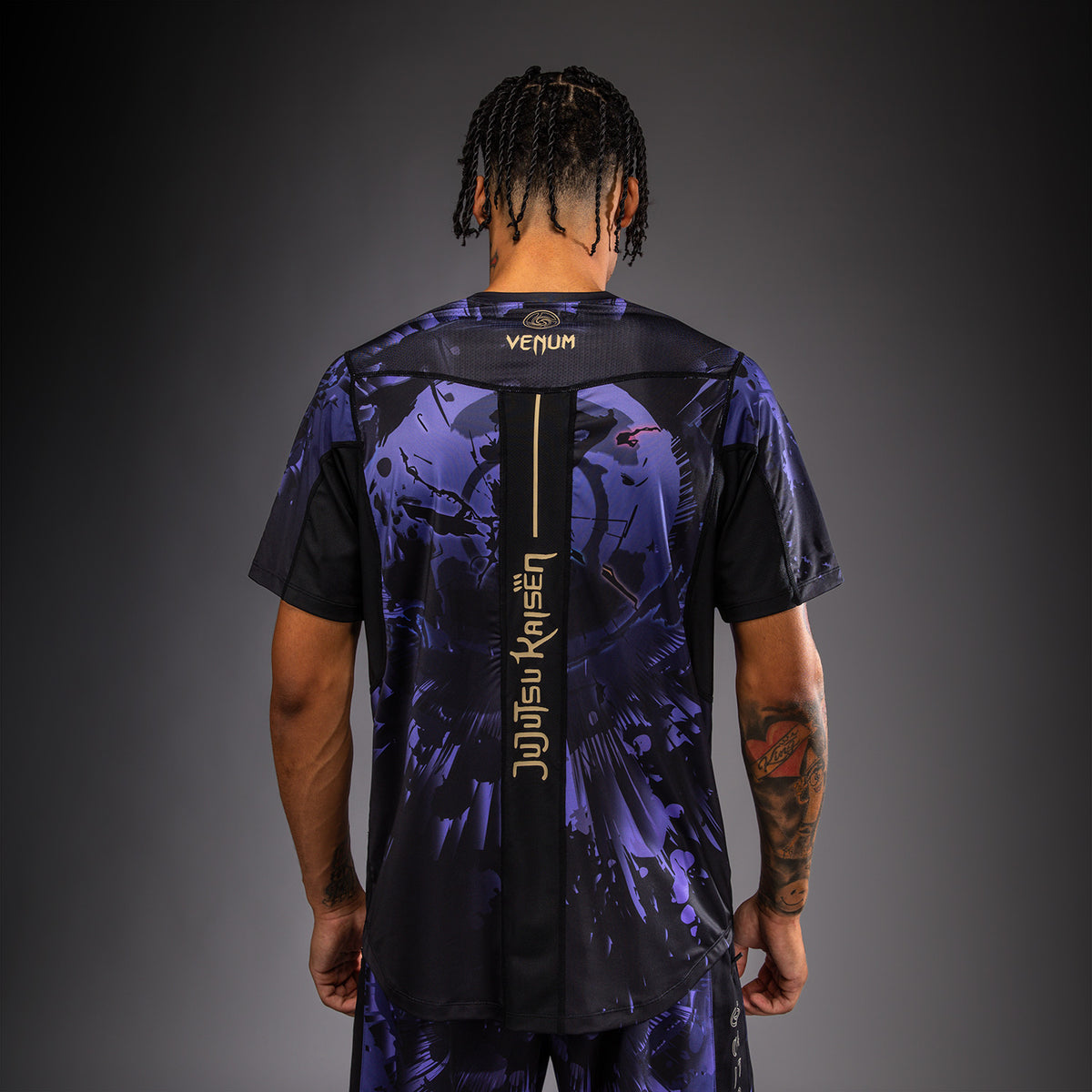 Jujutsu Kaisen x Venum Gojo Camiseta Dry Tech – Morado