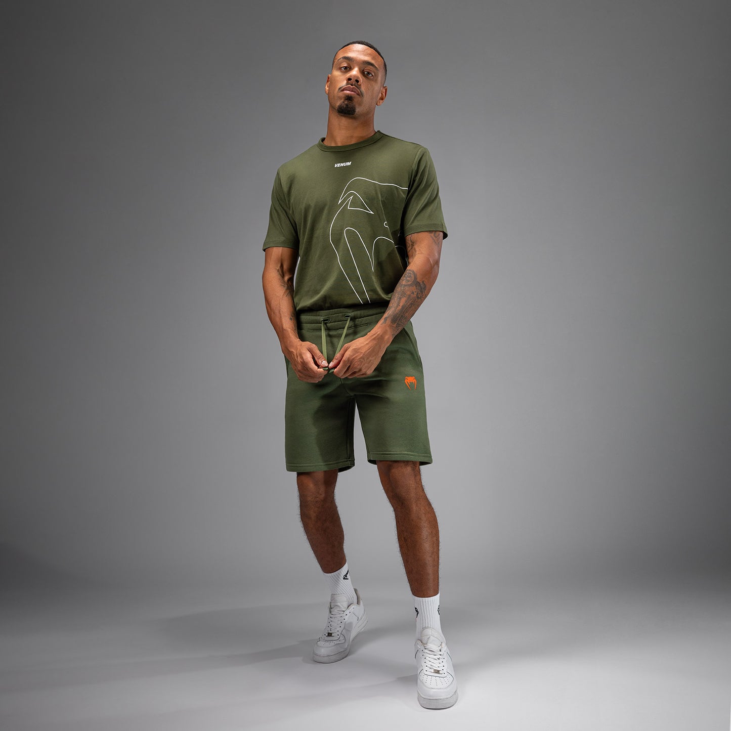 Venum Classic Pantalones Cortos Clásicos - Caqui