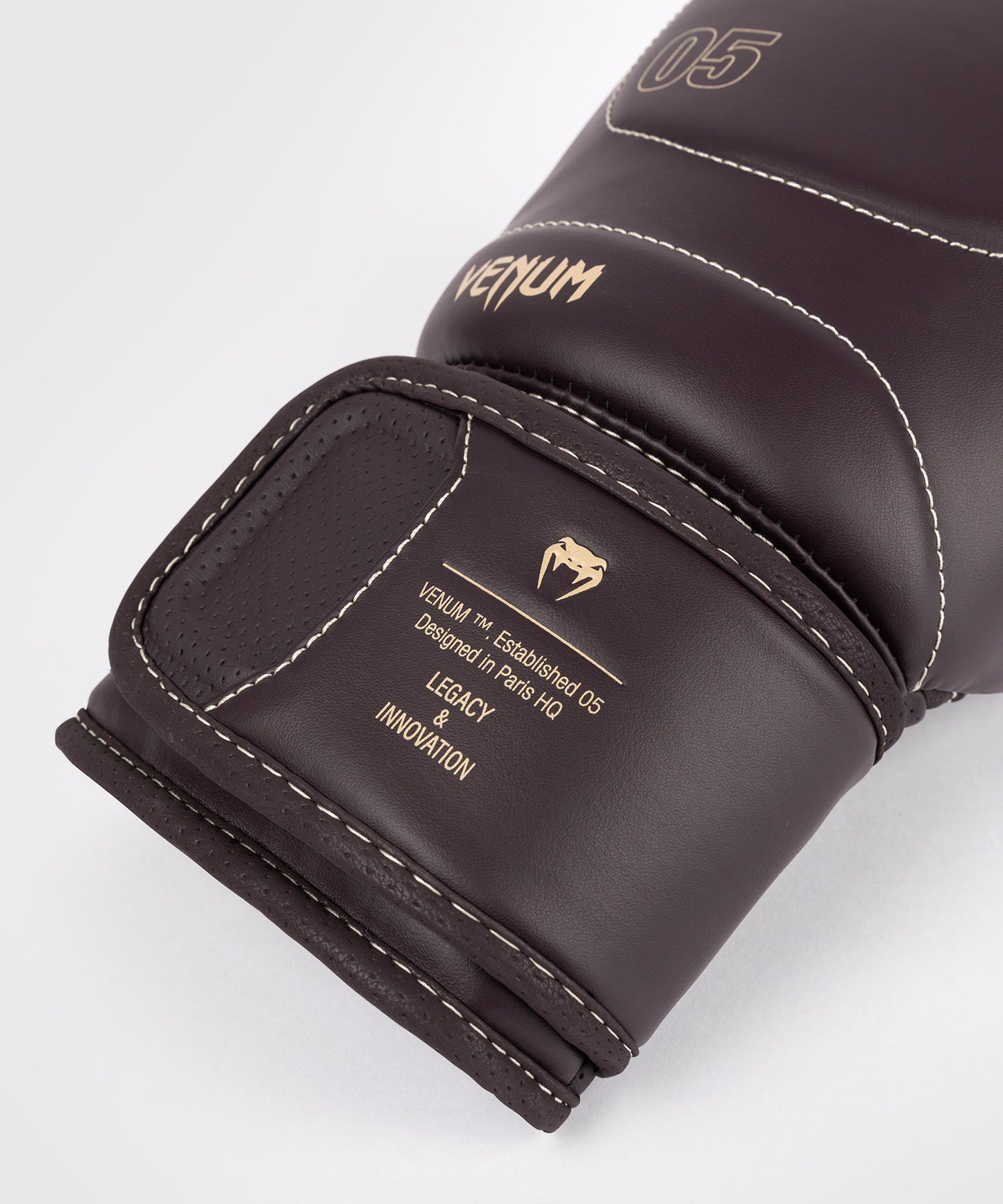 Venum Impact Evo Guantes de Boxeo - Chocolate