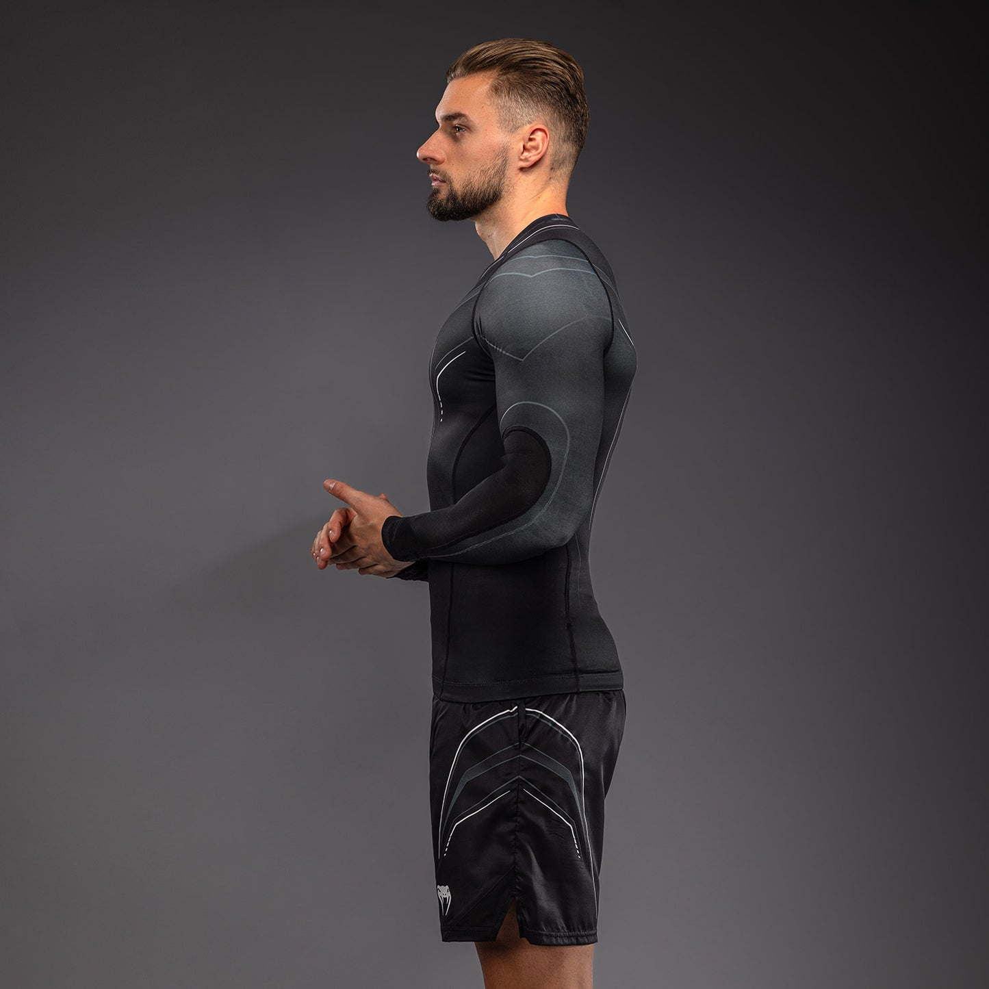 Venum Streamline Rashguard Manga Larga – Negro/Blanco