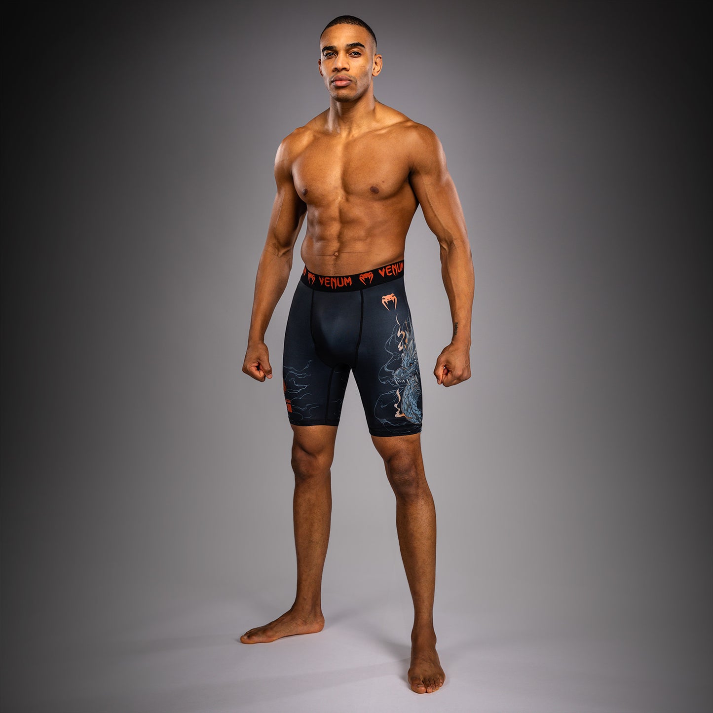 Venum Thunder Dragon Short de Compresión – Negro/Gris/Cobre