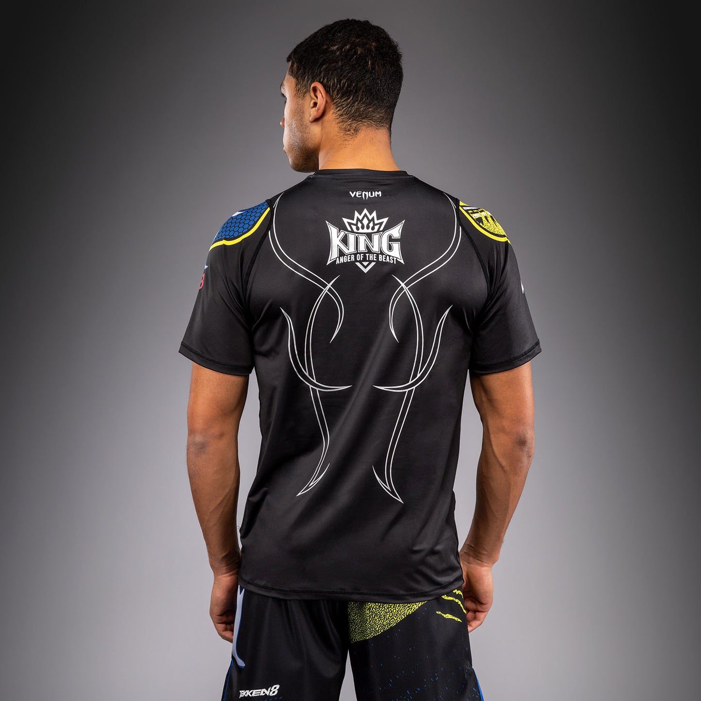 Venum x TEKKEN 8 Camiseta Dry-Tech King - Negro/Amarillo