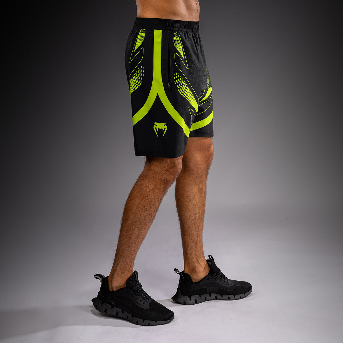 Venum Amazonia Reborn Pantalón corto de entrenamiento - Negro/Verde