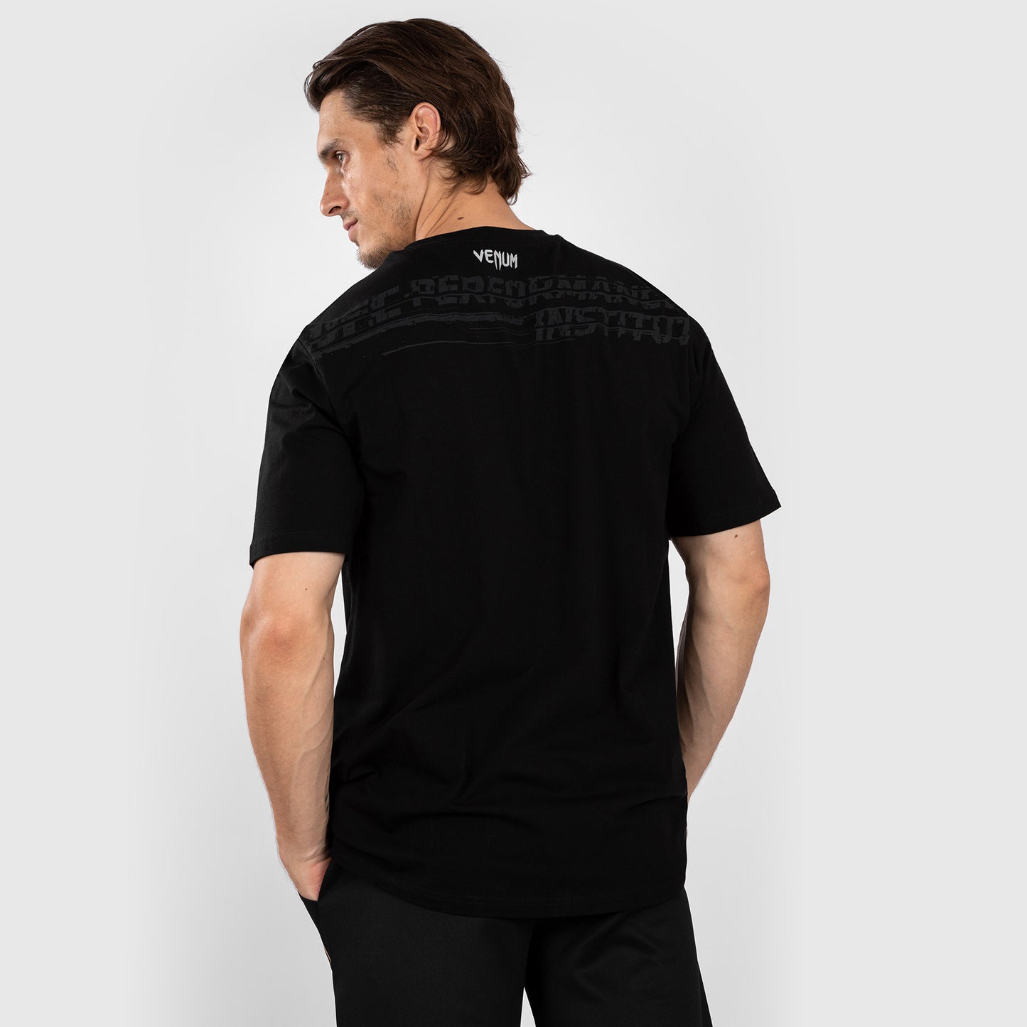UFC Venum Performance Institute 2.0 Camiseta para Hombre - Negra/Roja