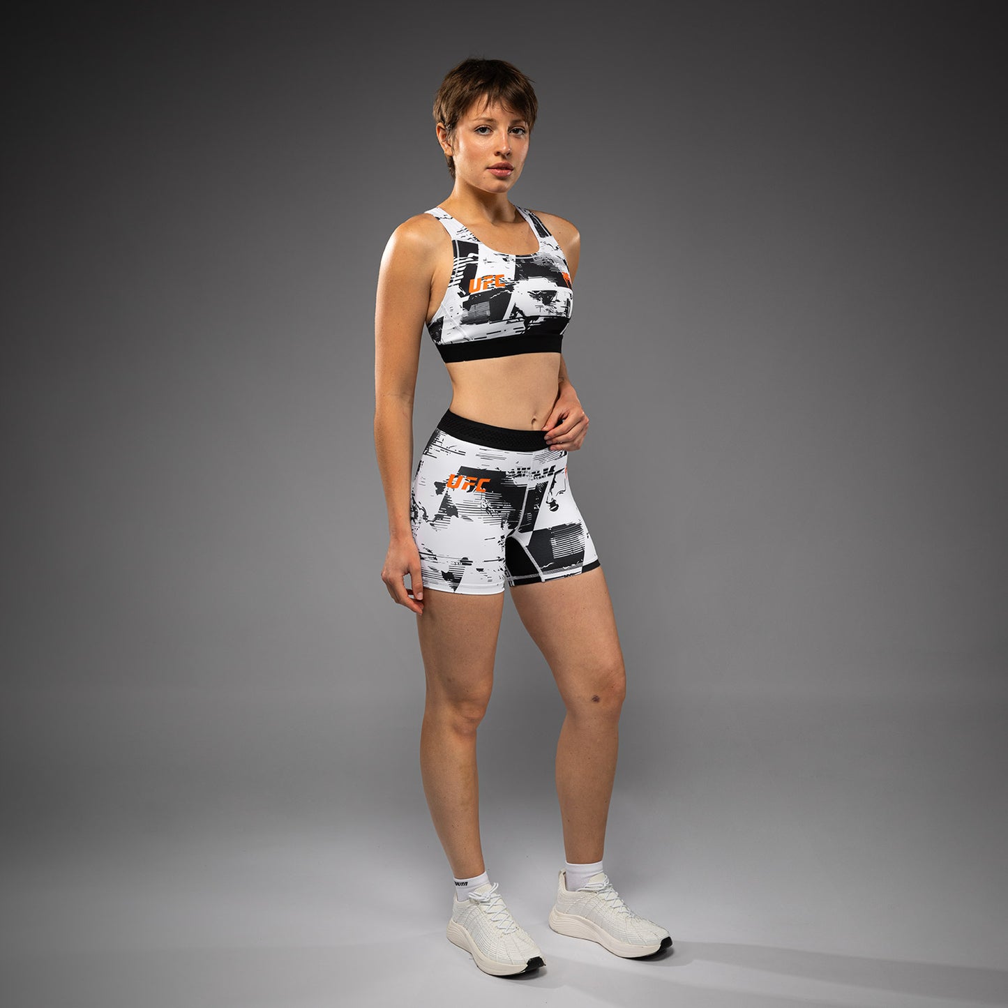 UFC Zenith by Venum Authentic Fight Week Sujetador deportivo Mujer - Blanco