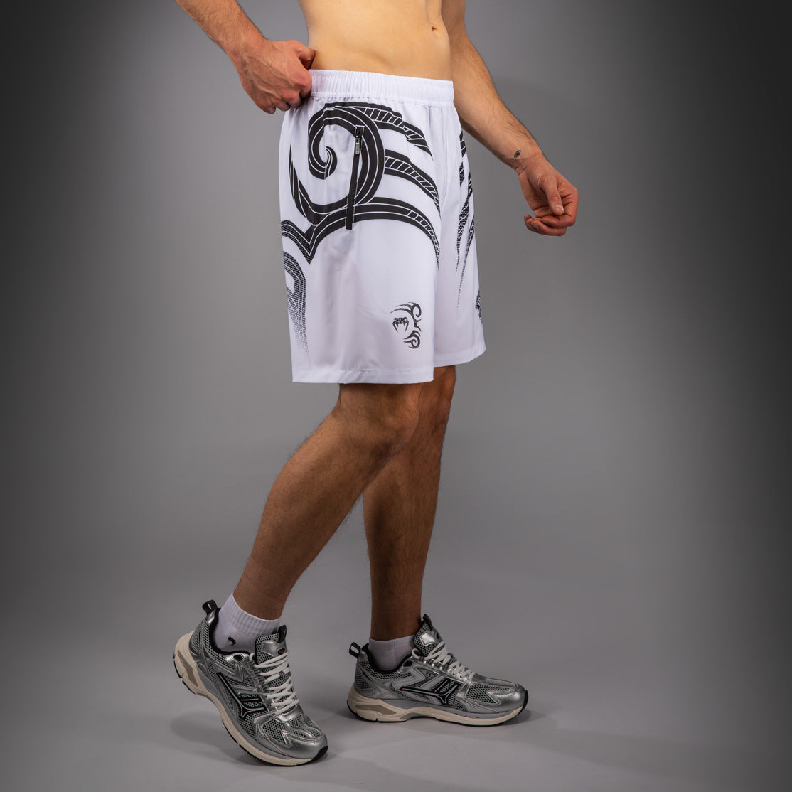 Venum x Mike Tyson Tiger Training Pantalones Cortos - Blanco Óptico/Negro Profundo