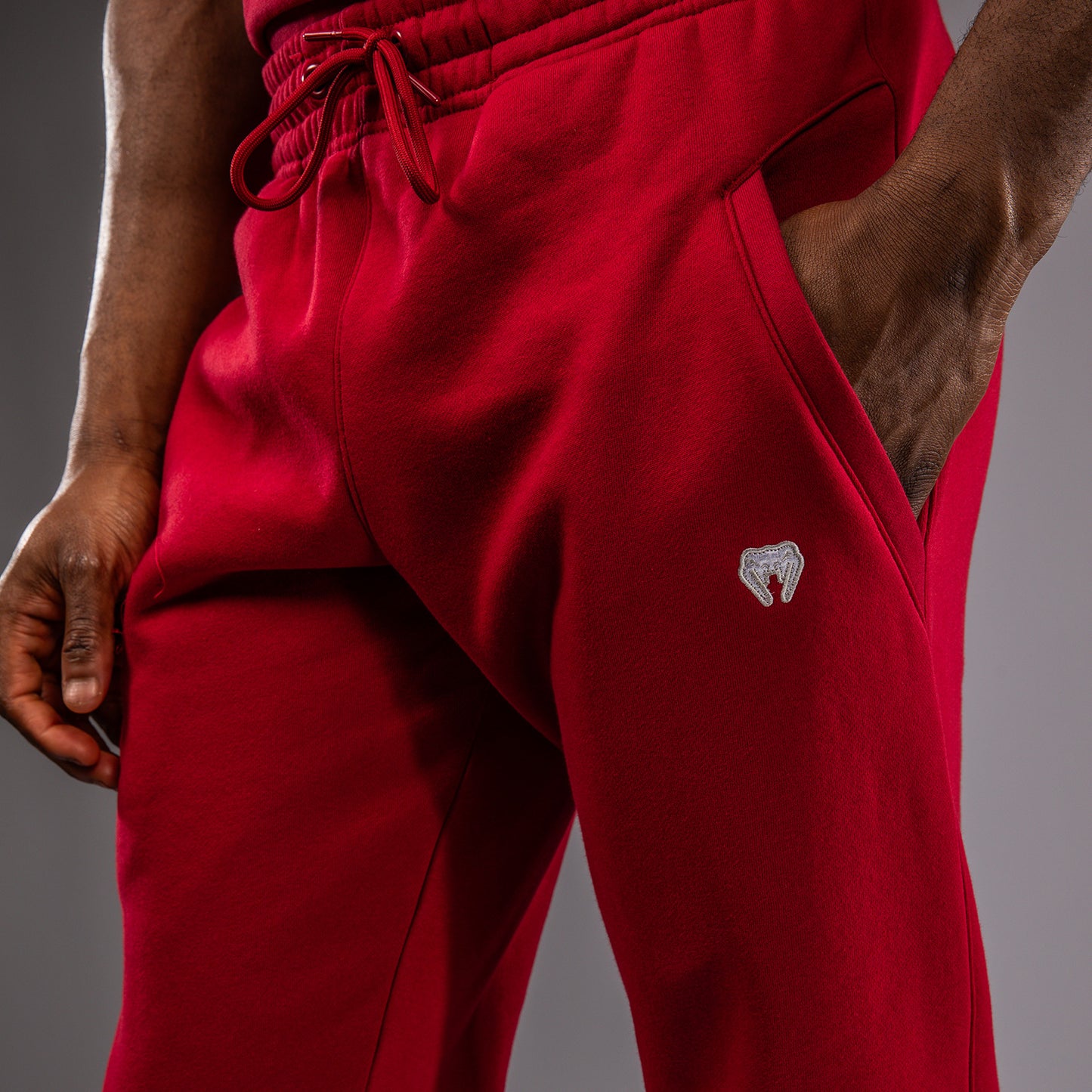 Venum Silent Power Joggers - Rojo Cereza