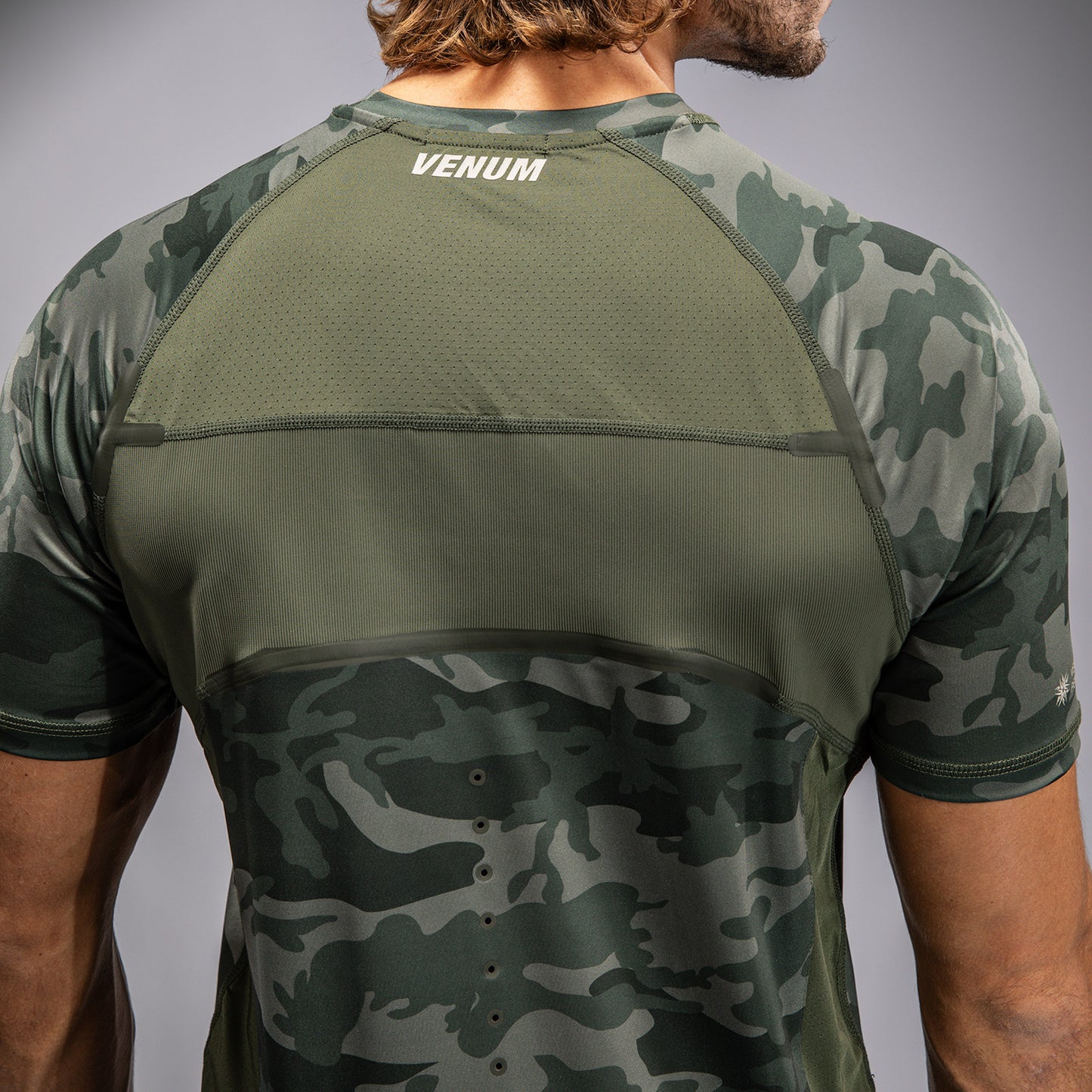 Venum G-Fit Air Camiseta Dry-Tech para Hombre - Camuflaje Militar
