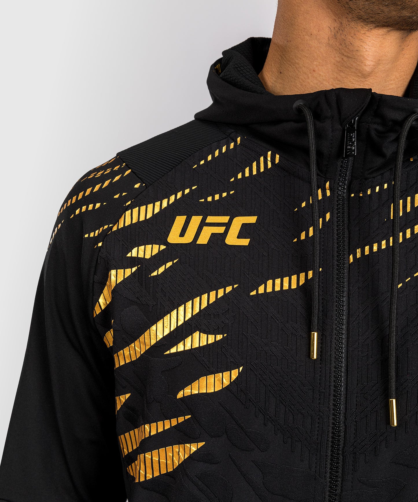 UFC Fusion by Venum Authentic Fight Night Sudadera con Capucha para Hombre - Champion