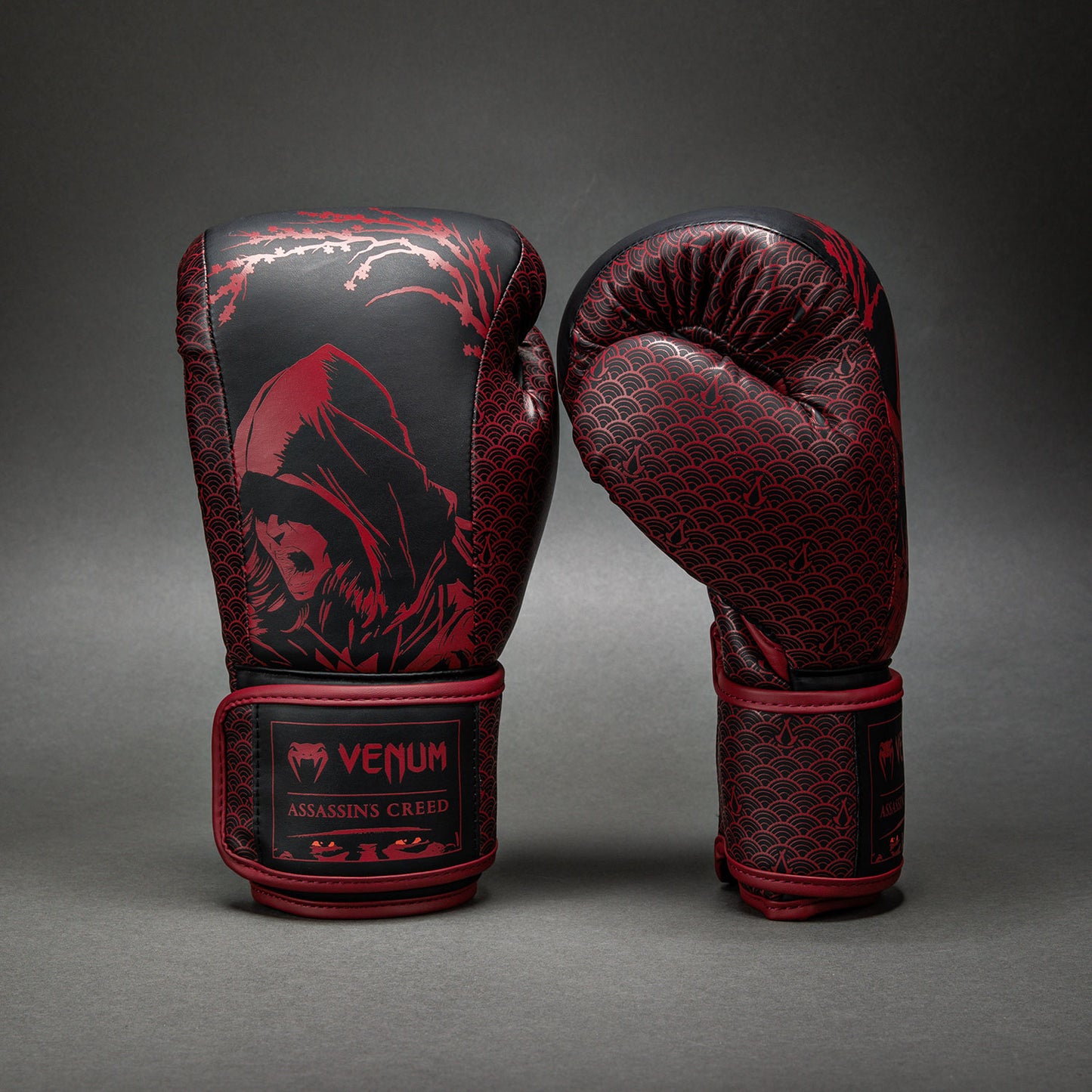 Venum x Assassin’s Creed Shadows Guantes de boxeo - Burdeos/Negro