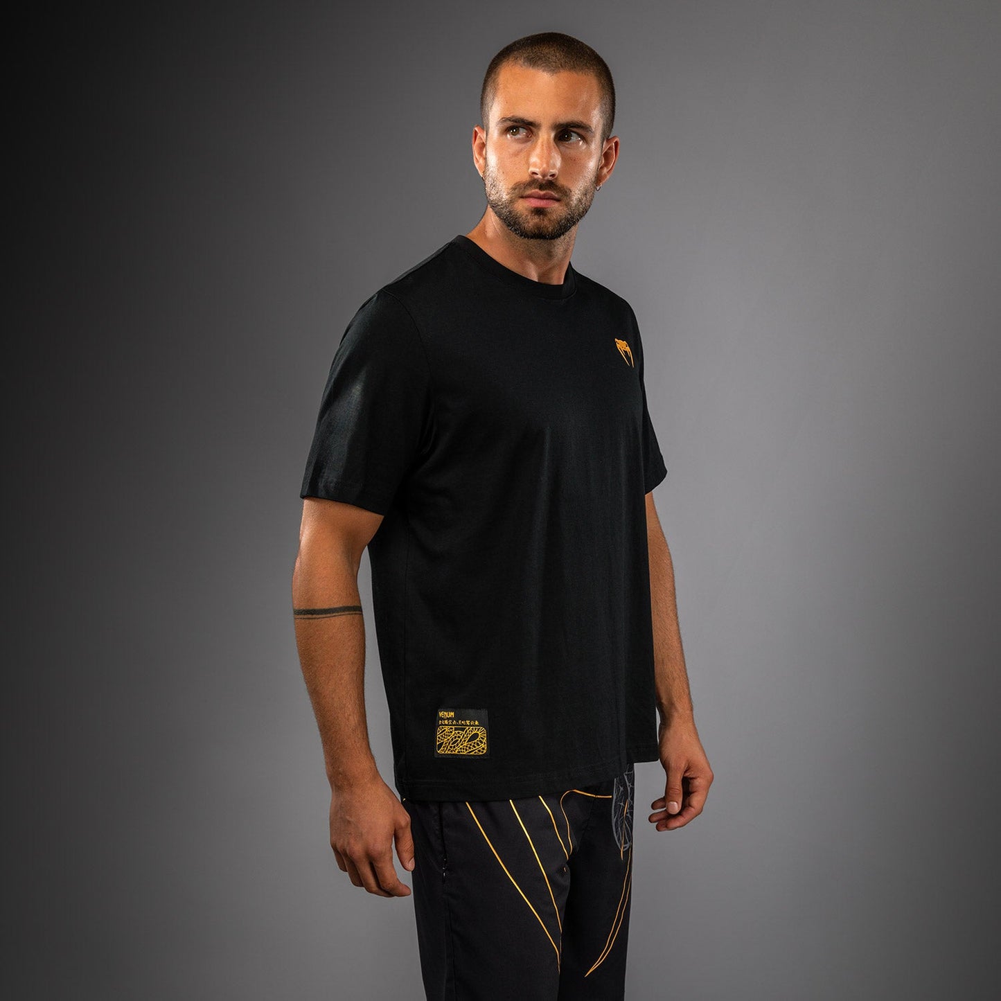 Venum Serpenti Camiseta – Negro/Plata/Dorado