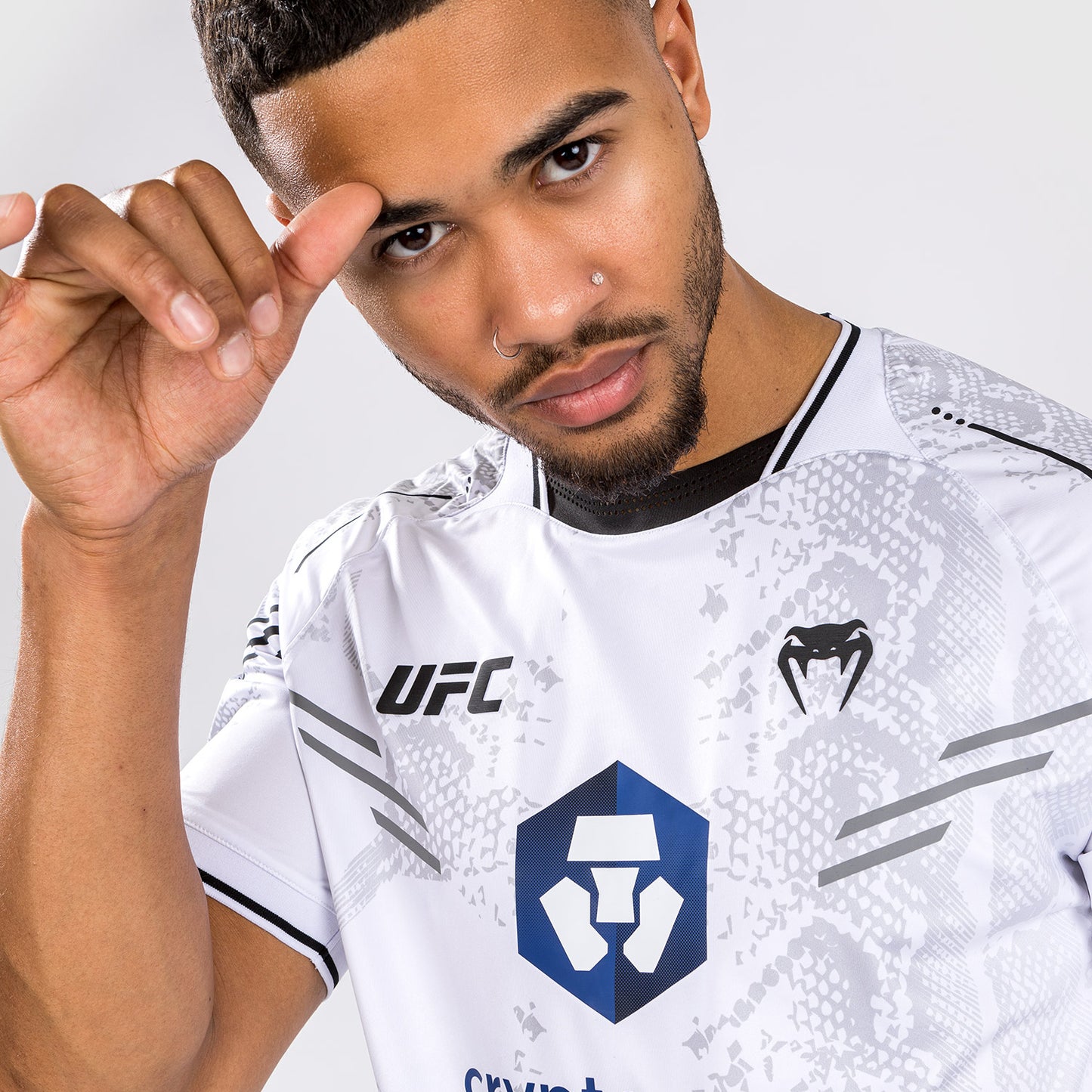 UFC Adrenaline by Venum Authentic Fight Night Camiseta Jersey para Hombre - Blanco