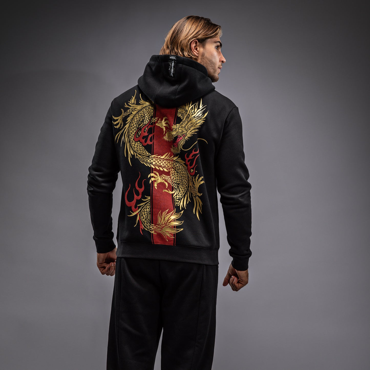 Venum x TEKKEN 8 - Marshall Law Sudadera - Negro/Rojo/Oro
