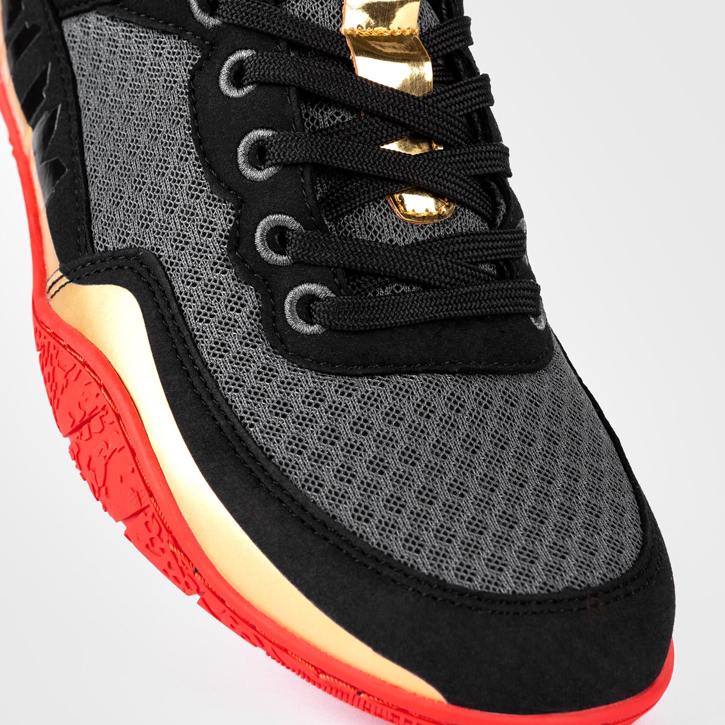 Venum Elite Zapatillas de lucha - Negro/Dorado/Rojo