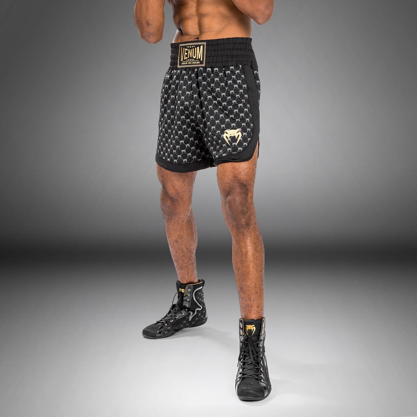 Shorts de Boxeo Venum Monogram - Negro
