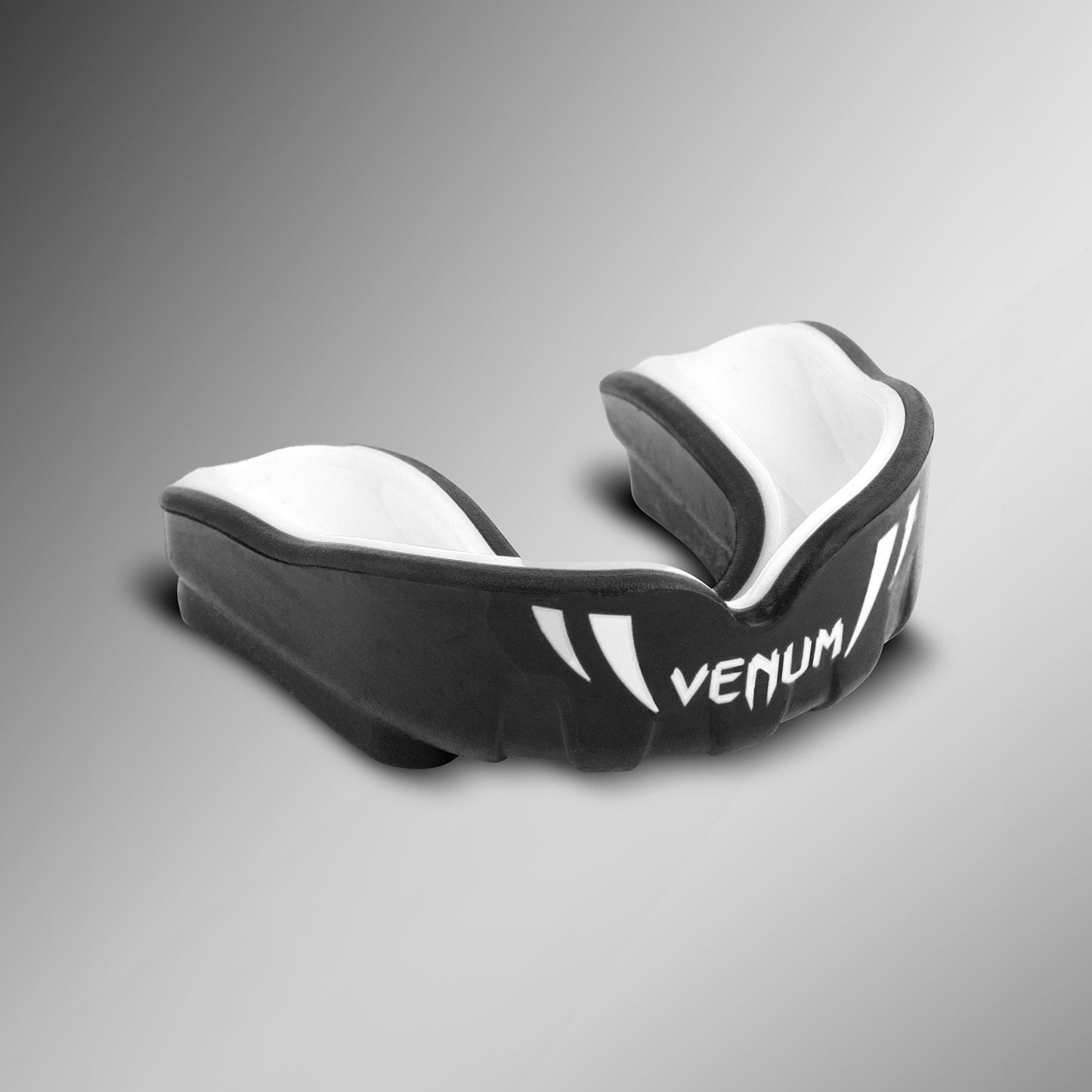 Venum Challenger Kids Protector bucal - Negro/Blanco