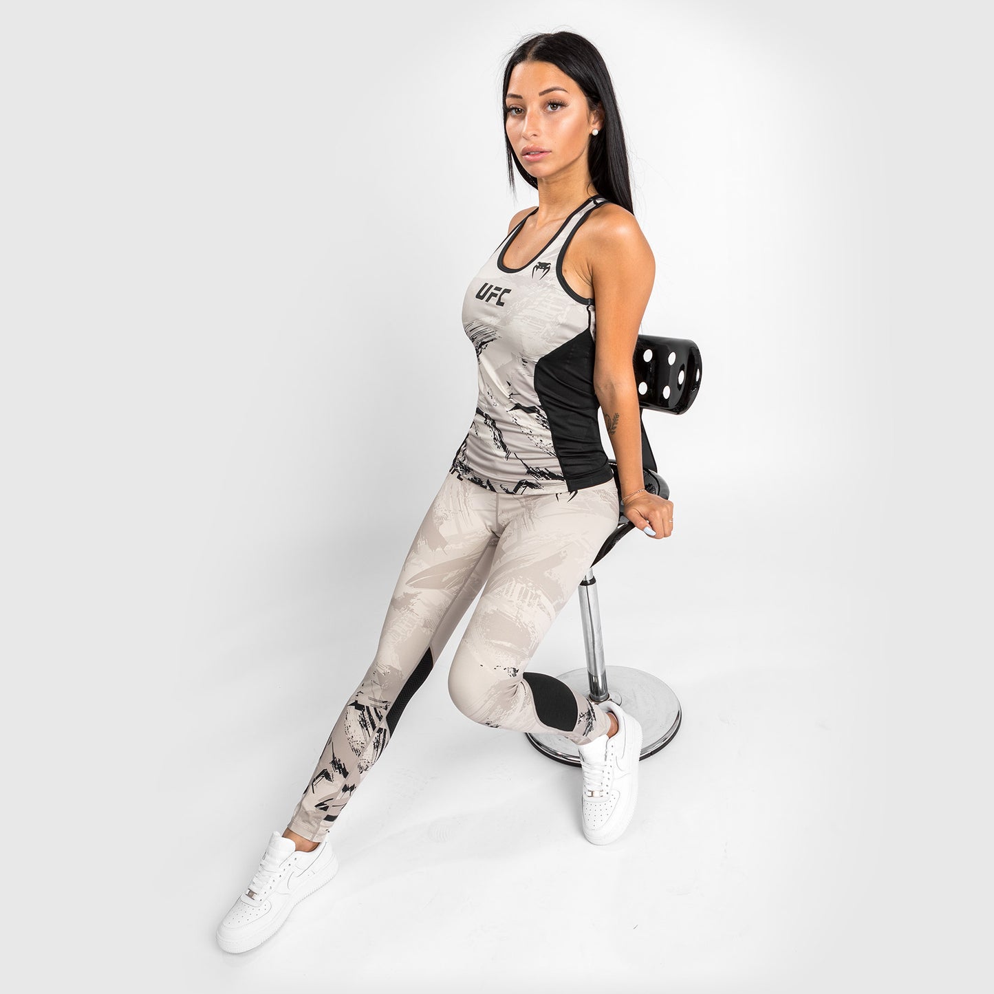 Camiseta de tirantes UFC Venum Authentic Fight Week 2.0 Dry-Tech - Para Mujer - Arena