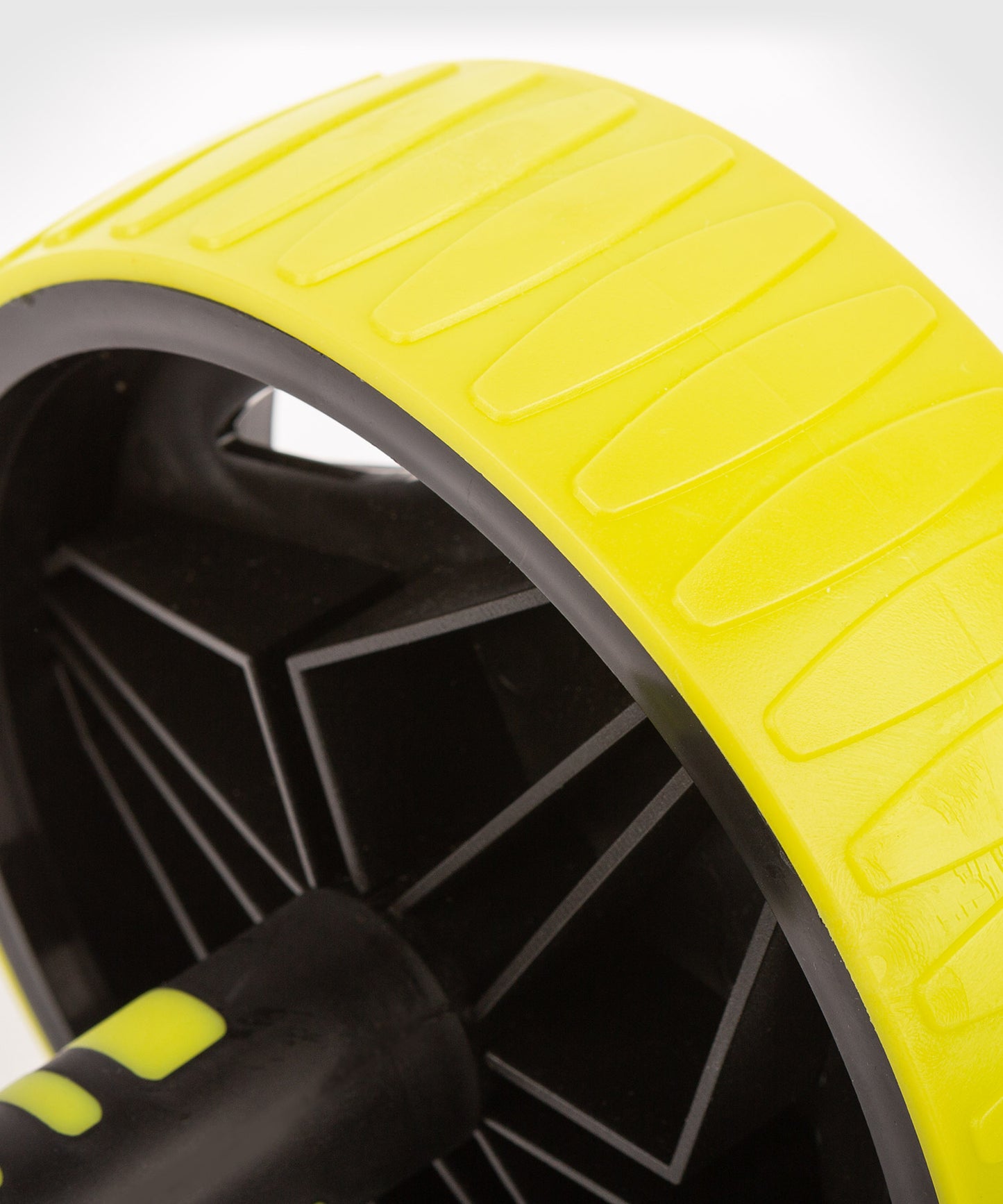 Rueda Abdominal Venum Challenger - Amarillo/Negro